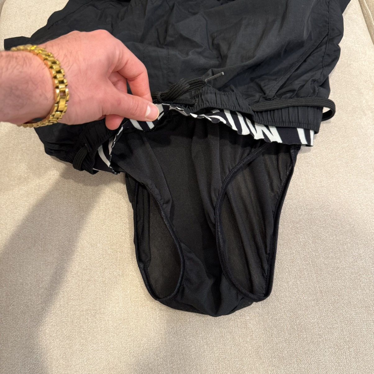 Moschino MOSCHINO Men’s Logo Band Waist Swim Shorts Black Size Small Size US 30 / EU 46 - 13 Thumbnail