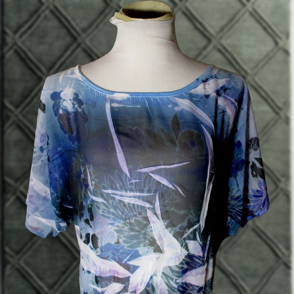 Vintage FLEURISH Blouse Shirt Blue L Womens Short Sleeve Sheer Vintage No NWOT Fashion Geometric Pattern 100% Polyester Body Waist Casual Size L / US 10 / IT 46 - 1 Thumbnail
