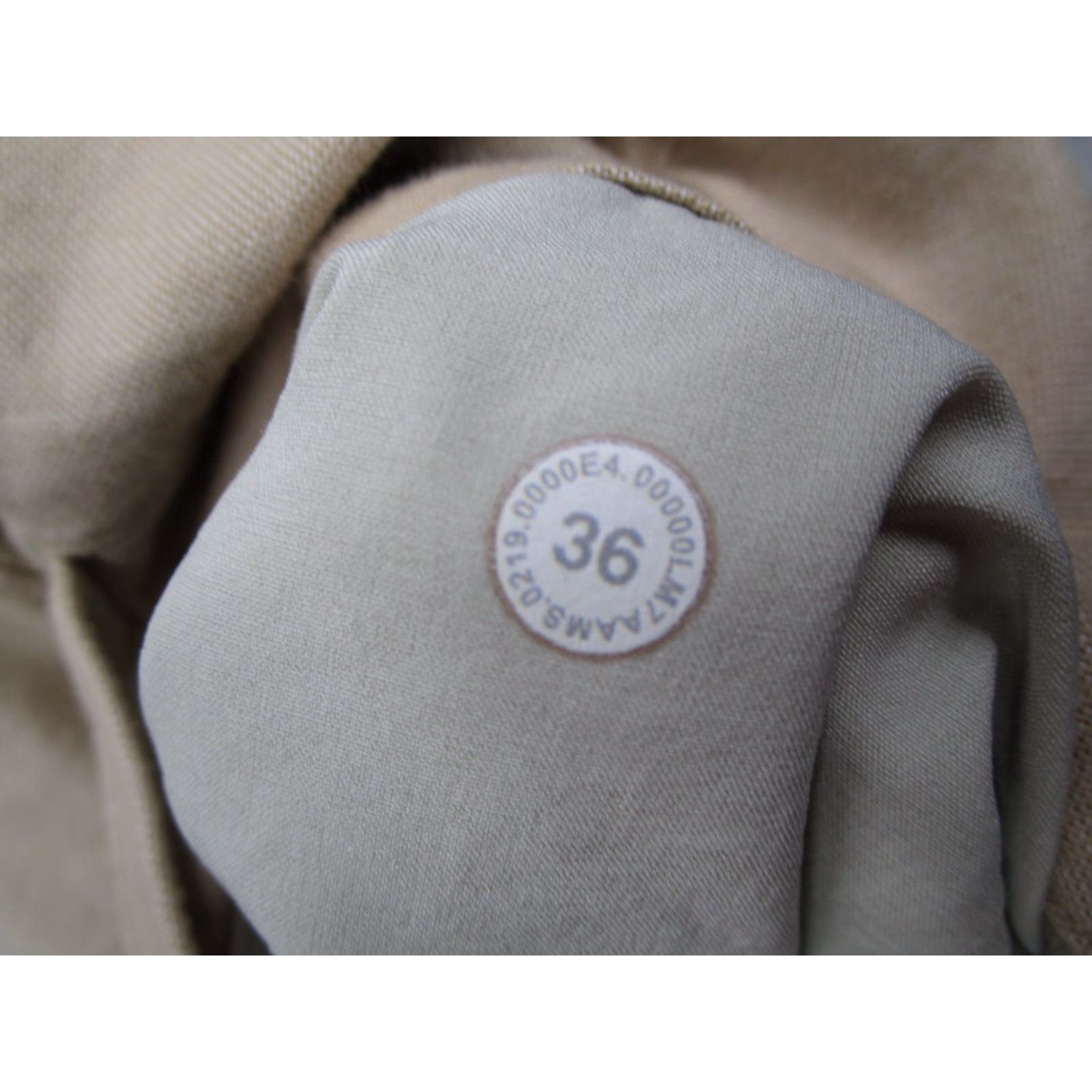 Lululemon LULULEMON Commission Shorts Mens 36 Beige Classic Fit 10" Chino Golf Casual Size US 36 / EU 52 - 2 Thumbnail