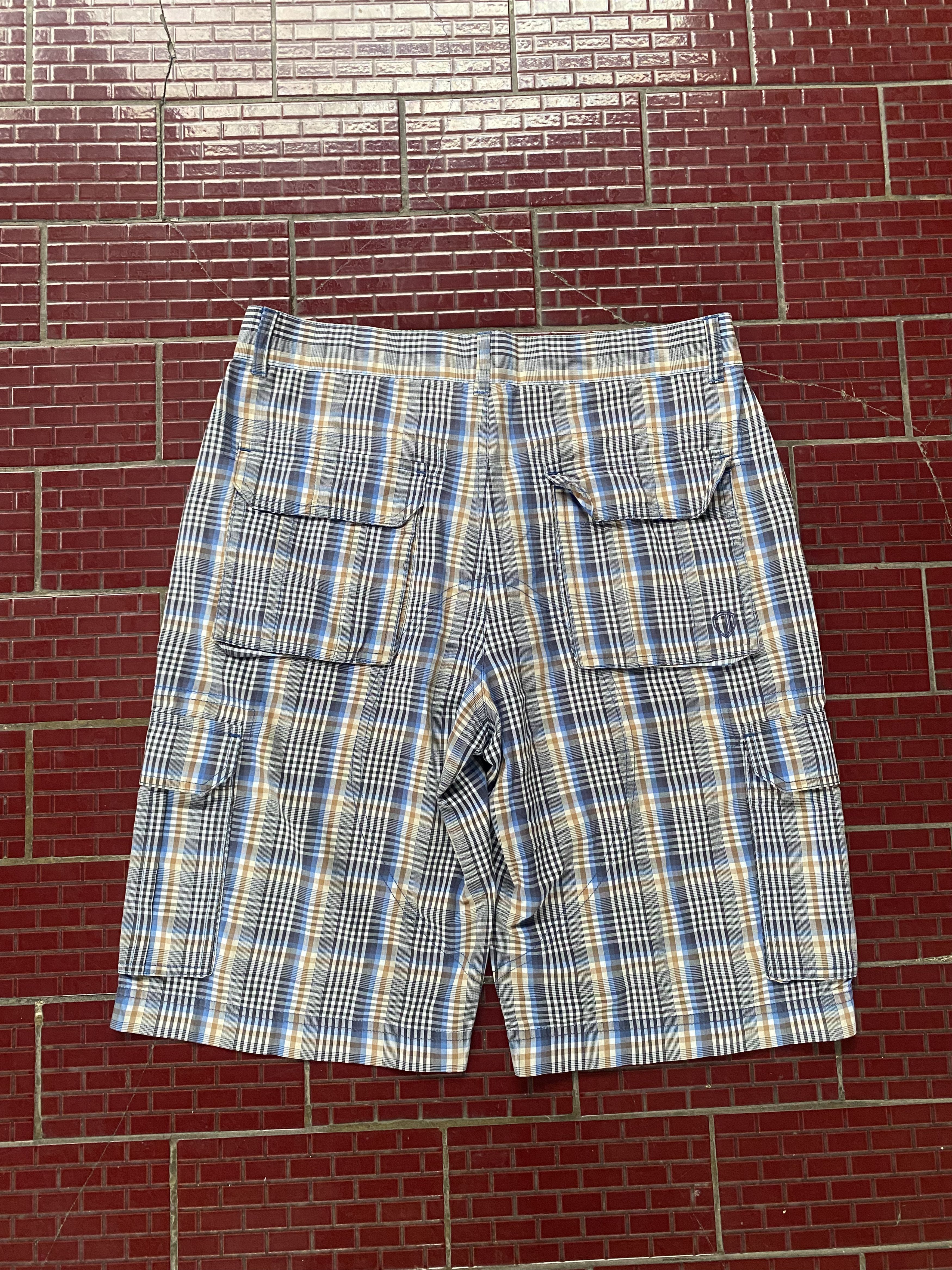 Ben Sherman Ben Shreman Cargo Tartan Short Pants Size US 32 / EU 48 - 2 Thumbnail