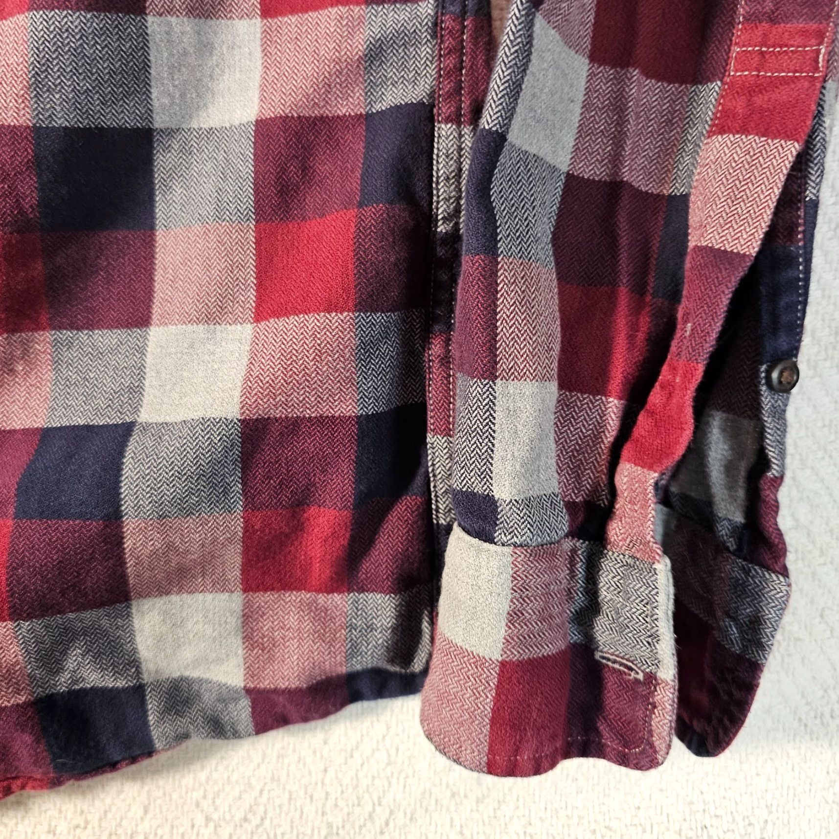 Vintage Goodthreads Brand Men’s L Red Check Long Sleeve Button Flannel Shirt Pockets Slim Fit Size US L / EU 52-54 / 3 - 4 Thumbnail