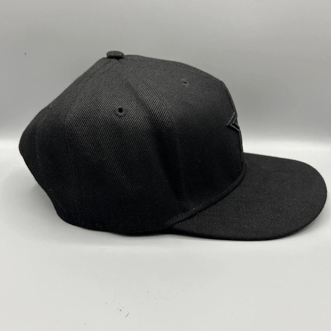 Other Dallas Cowboys Hat Embroidered Logo NFL Ultra Game Snap Back Size ONE SIZE - 4 Thumbnail