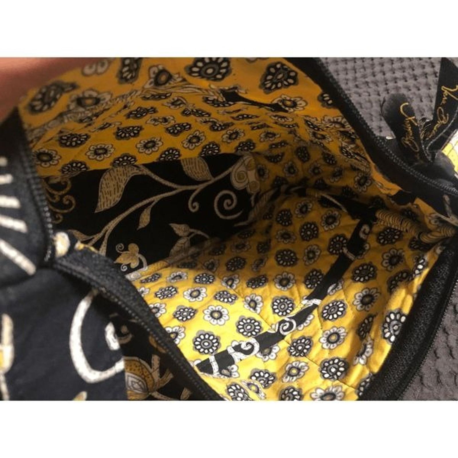 Vera Bradley Vera Bradley On the Go Shoulder Purse Yellow Bird Style Size ONE SIZE - 8 Thumbnail