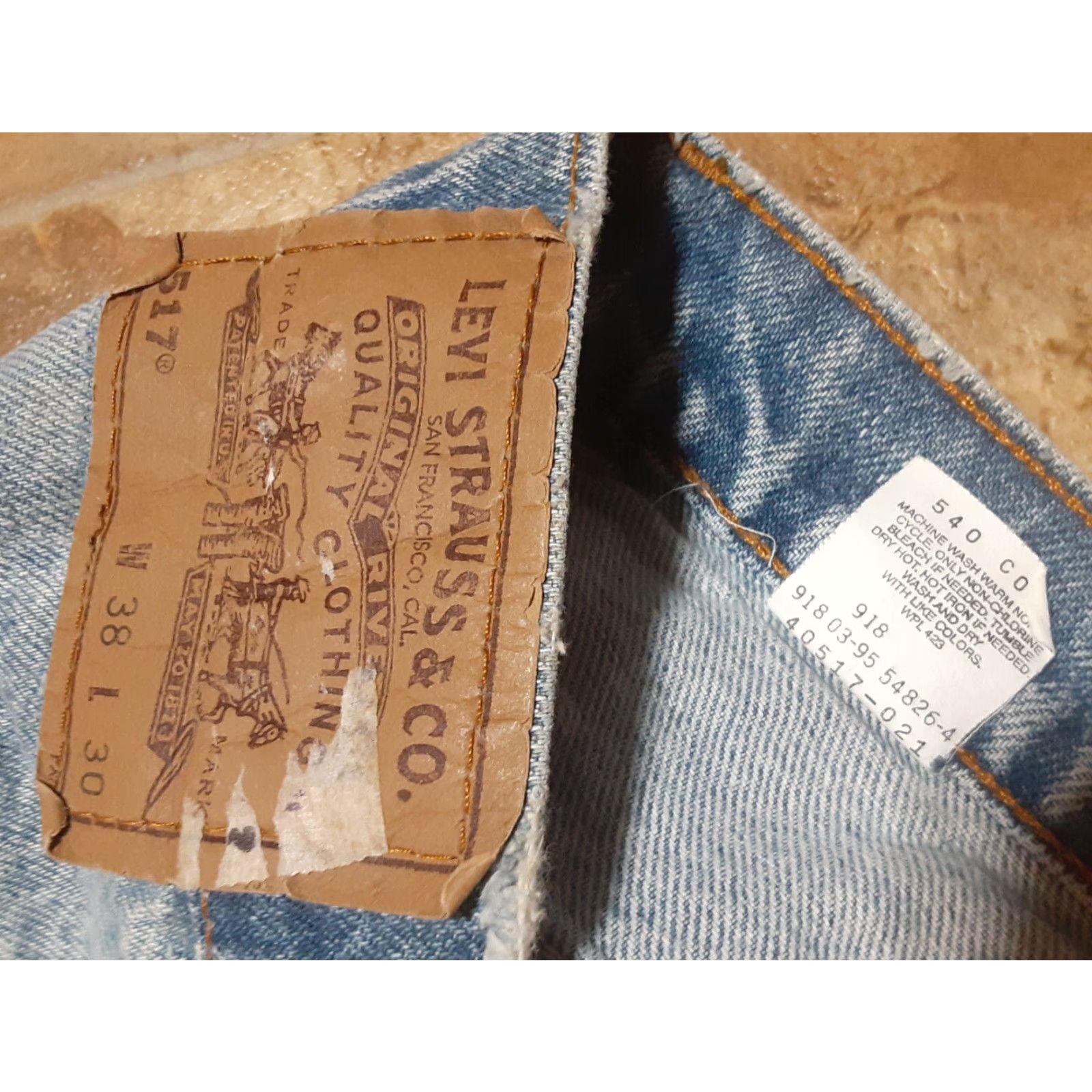 Levi's Vintage 90s Levis 517 Jeans 37x28 Orange Tab Denim Distressed USA Mens Size US 38 / EU 54 - 4 Thumbnail