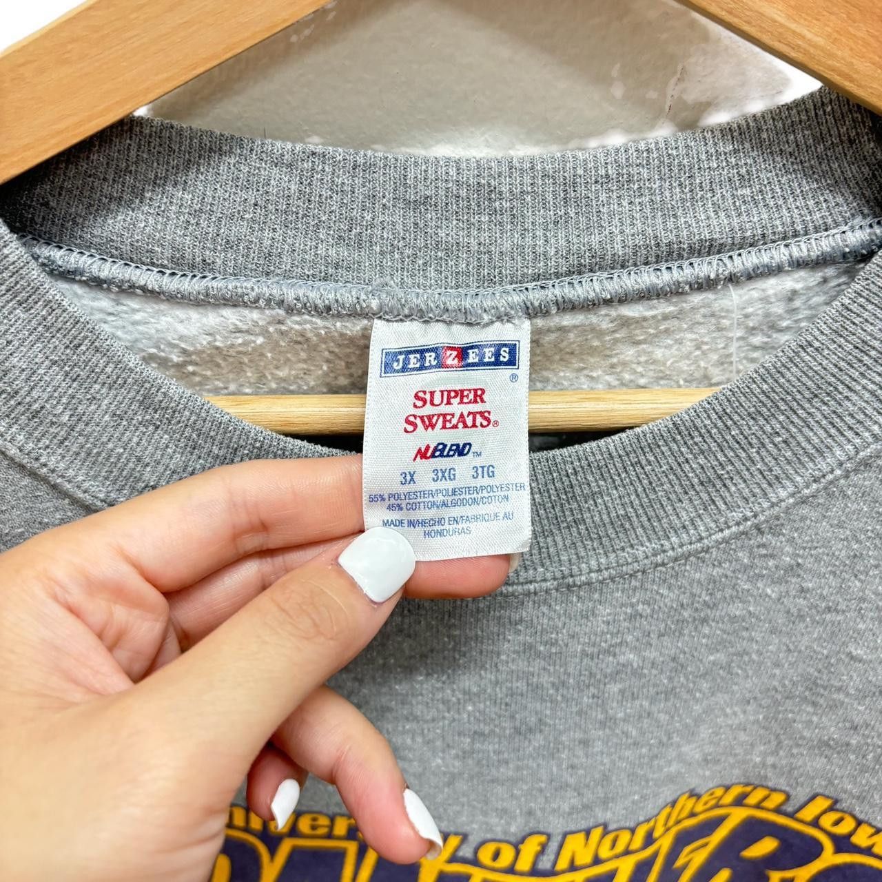 Vintage Vintage university of northern Iowa sweater size: 3XL Size US XXL / EU 58 / 5 - 3 Thumbnail