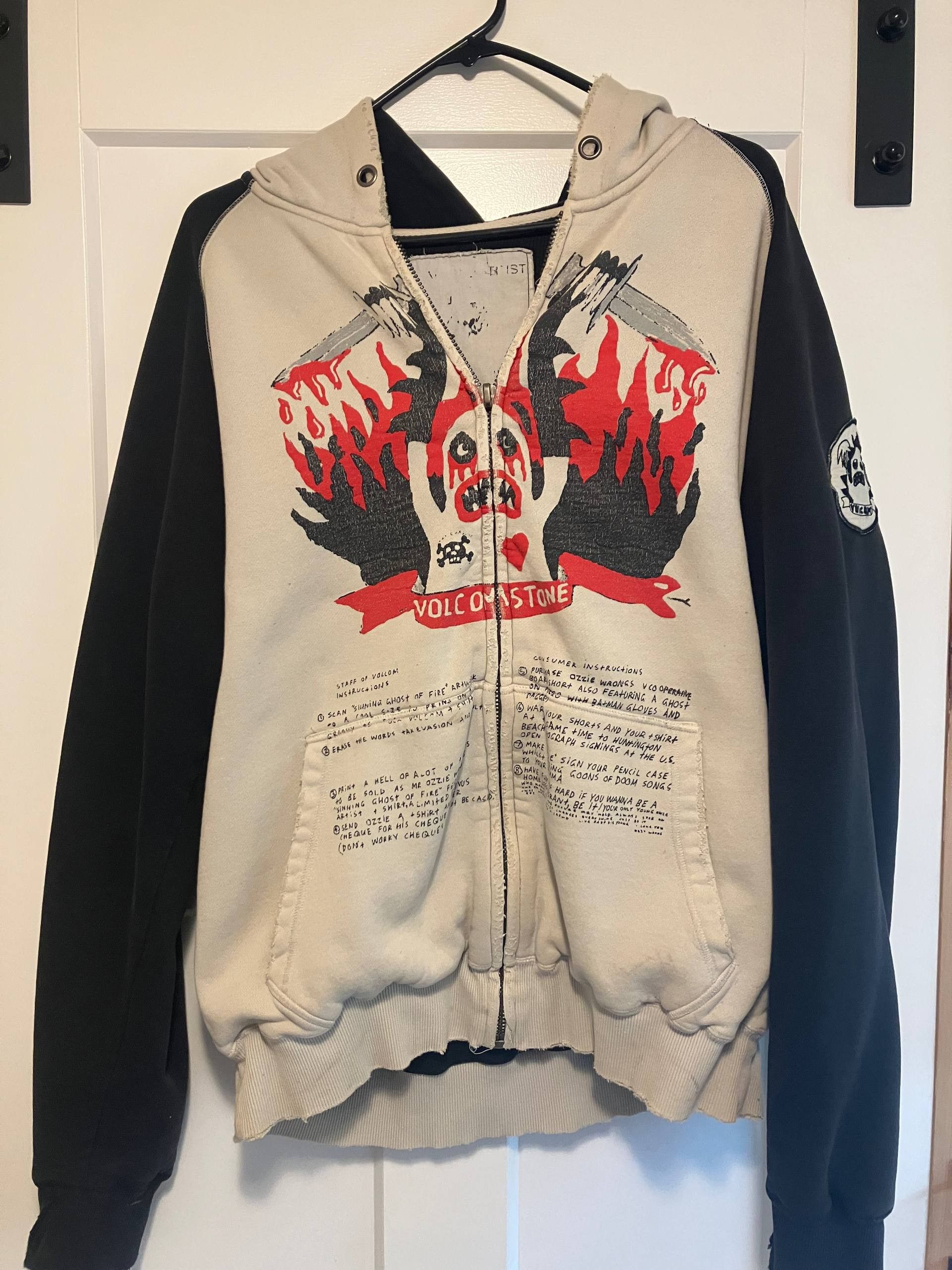 Volcom VOLCOM x Ozzy Wrong Vintage Ghost Blood Zip Up Hoodie - Emo Size US M / EU 48-50 / 2 - 1 Thumbnail