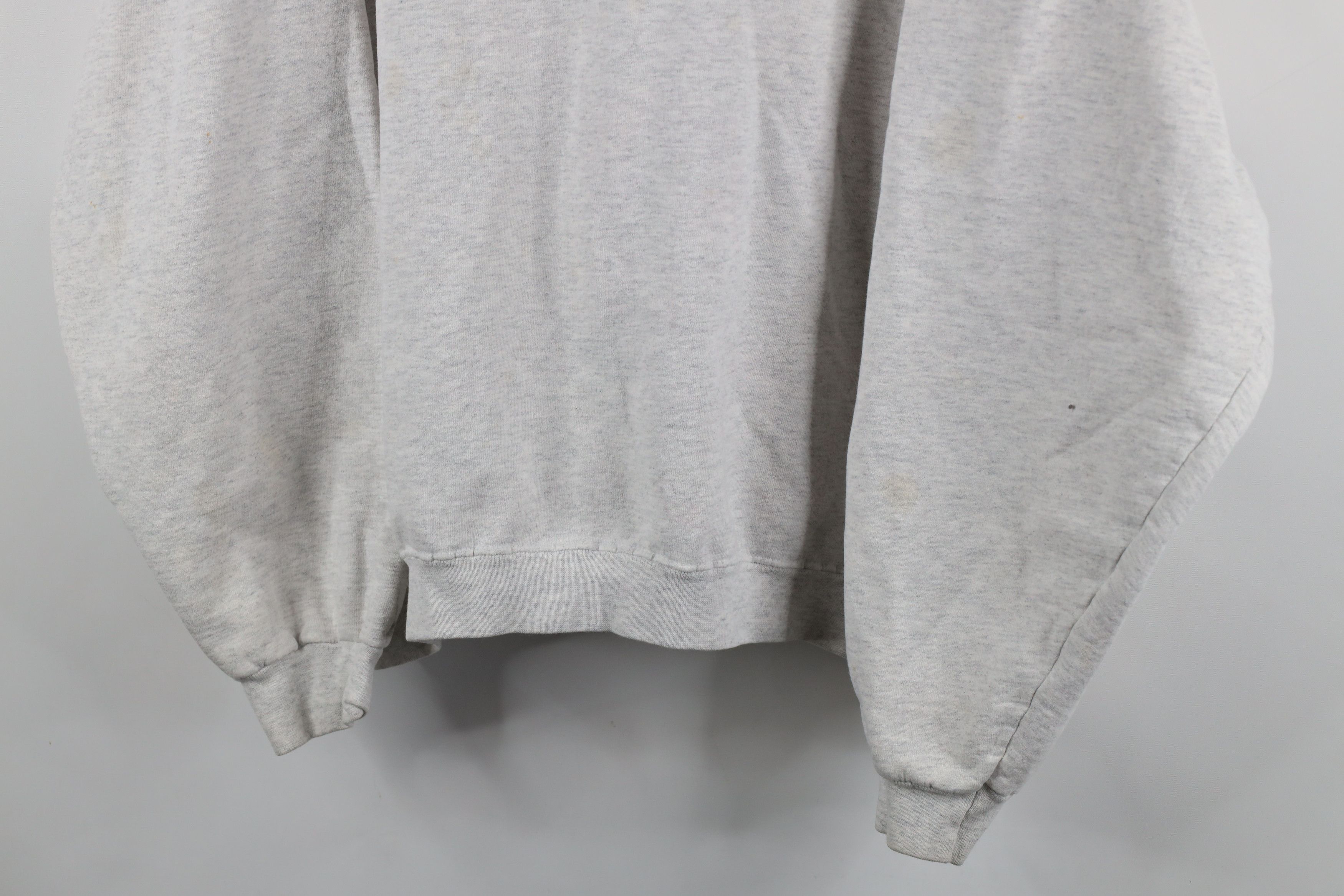 Vintage Vintage Y2K Yogi Bear Jellystone Park Indiana Sweatshirt Size US XXL / EU 58 / 5 - 3 Thumbnail