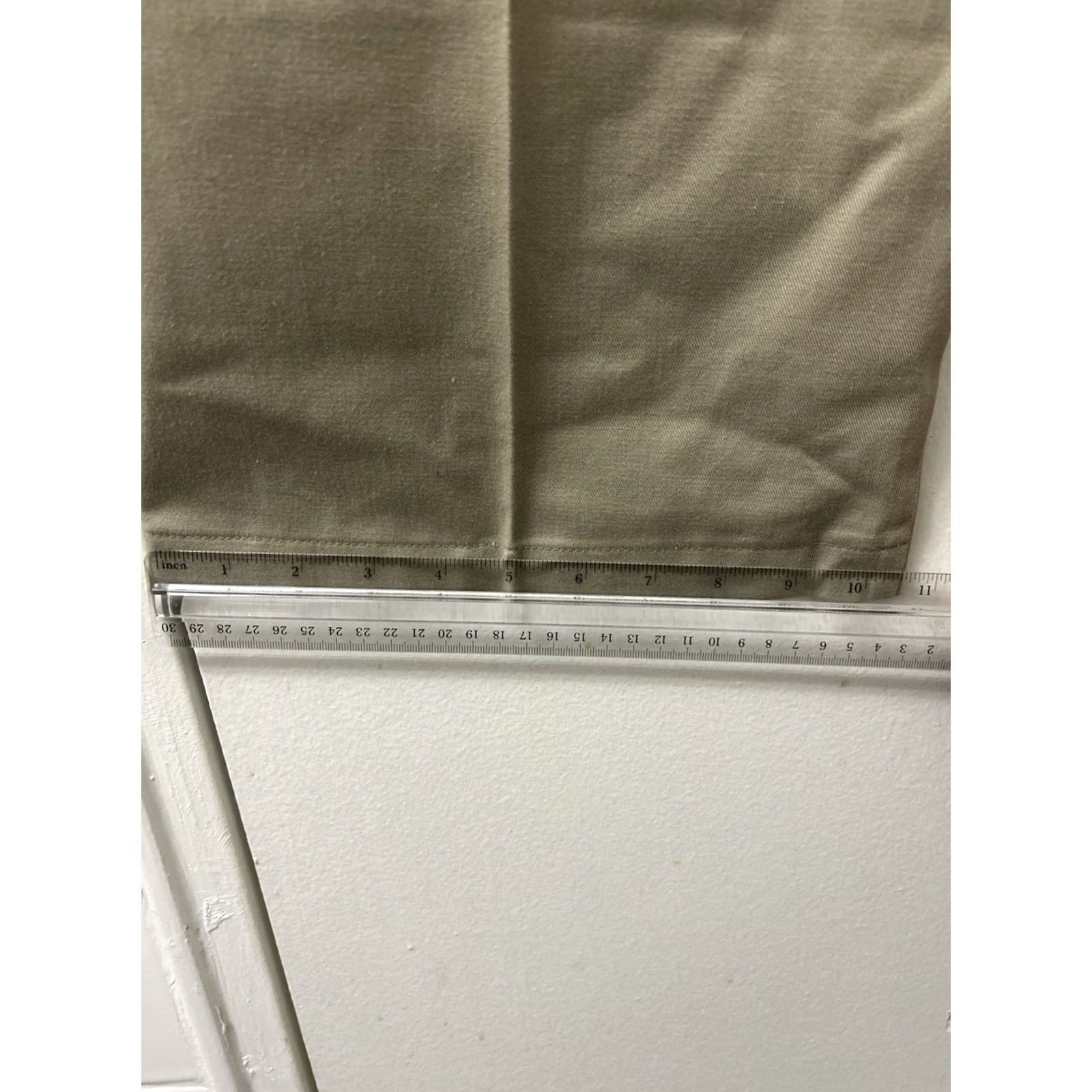 Haggar Haggar Black Label Pants Mens 52x30 Khaki Classic Fit YKK Comfort Equipped Slanted Pocket Flat Front 52 Beige Cotton Blend Modern Classic Mens Size US 36 / EU 52 - 5 Thumbnail