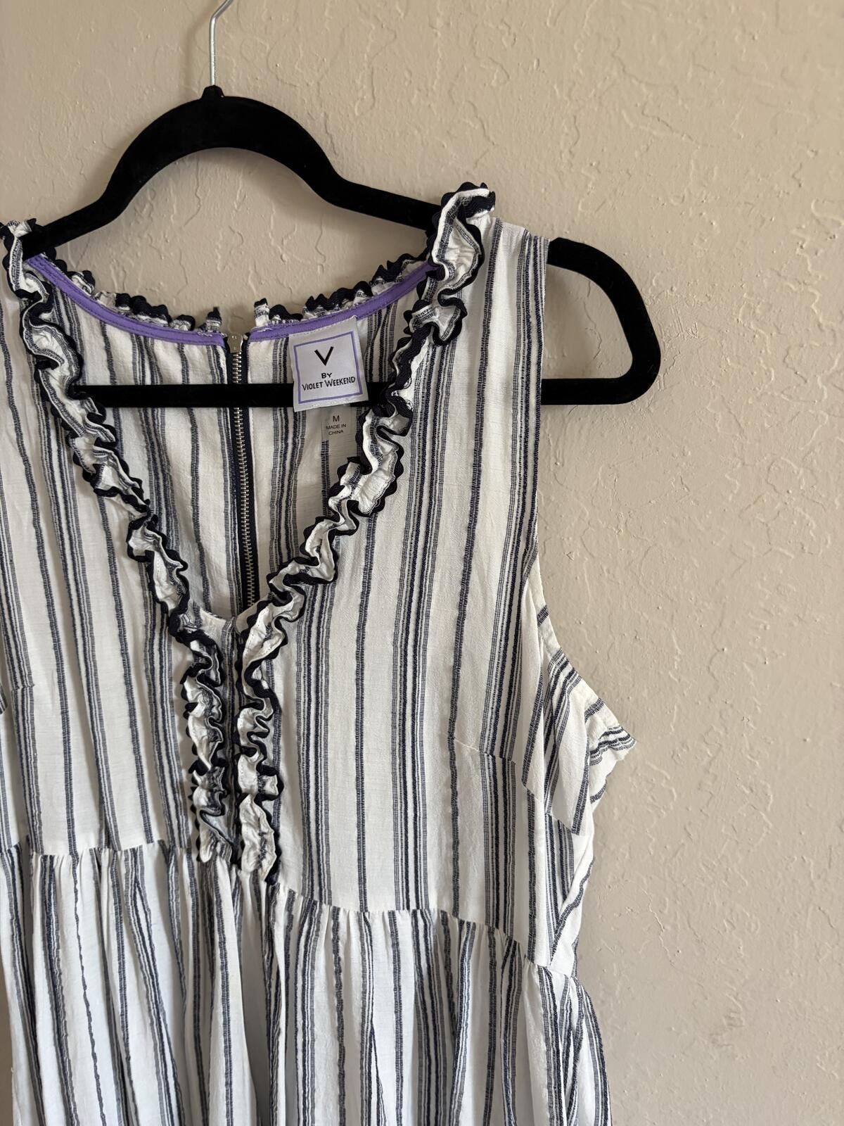 Other V by Violet v neck sleeveless weekend maxi dress Size M / US 6-8 / IT 42-44 - 2 Thumbnail