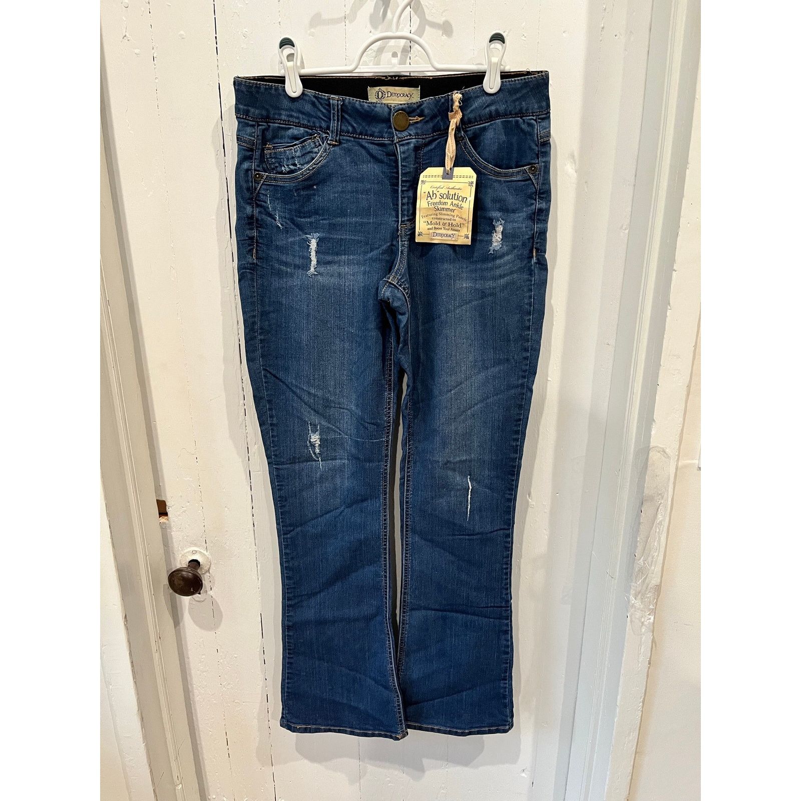 Other NWT Democracy “Ab”solution Bootcut Jeans size 8 Size 28" / US 6 / IT 42 - 1 Thumbnail
