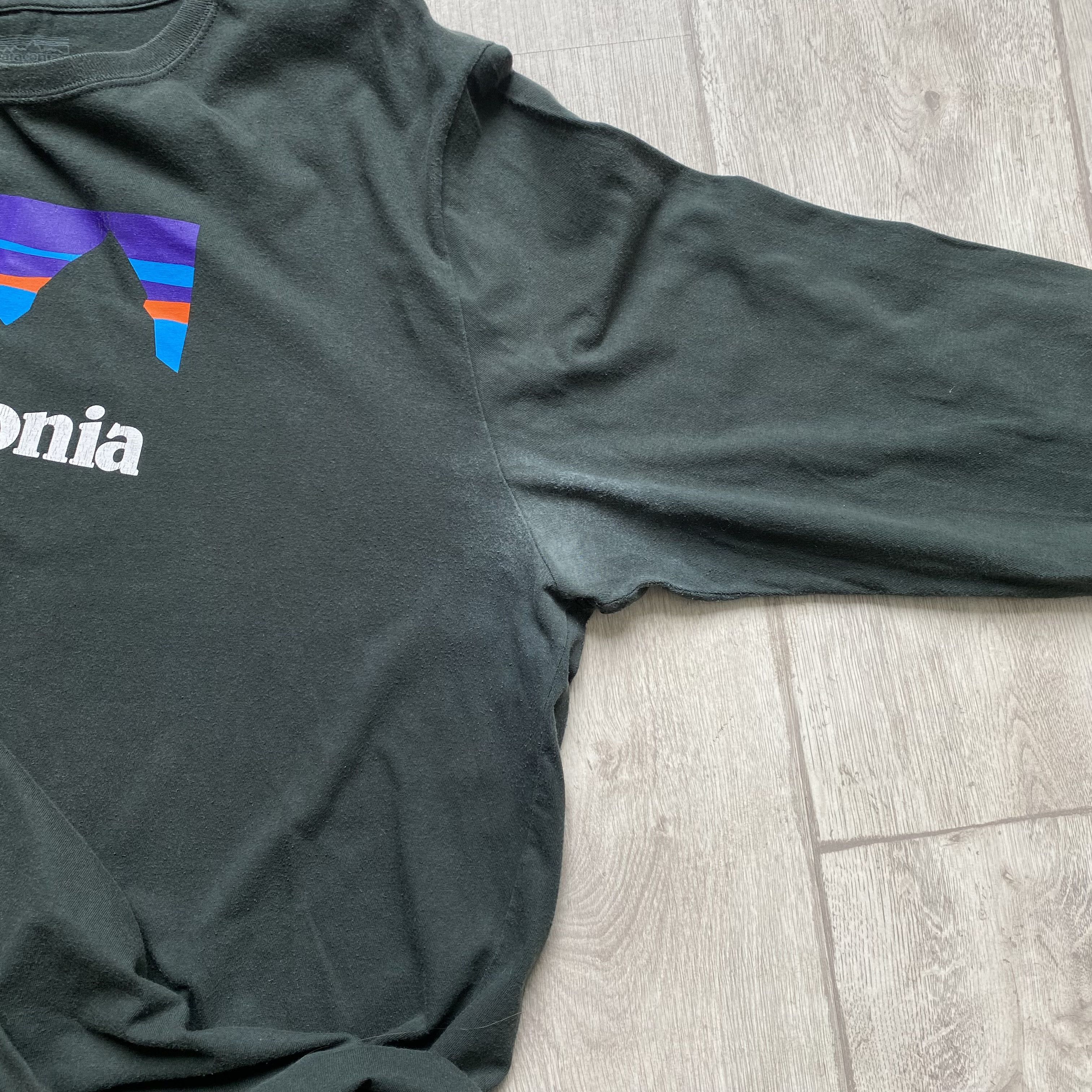 Patagonia 🏔️ Vintage Patagonia Long Sleeve Logo Tee Size US XXL / EU 58 / 5 - 10 Thumbnail