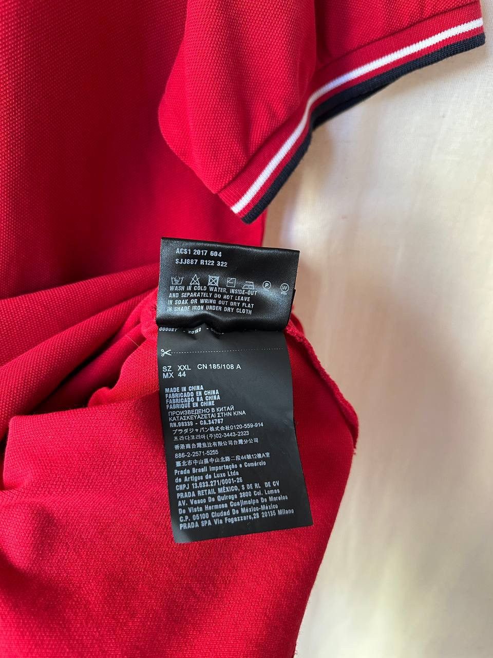 Prada Prada Red/Black Shirt / Polo Size US M / EU 48-50 / 2 - 6 Thumbnail
