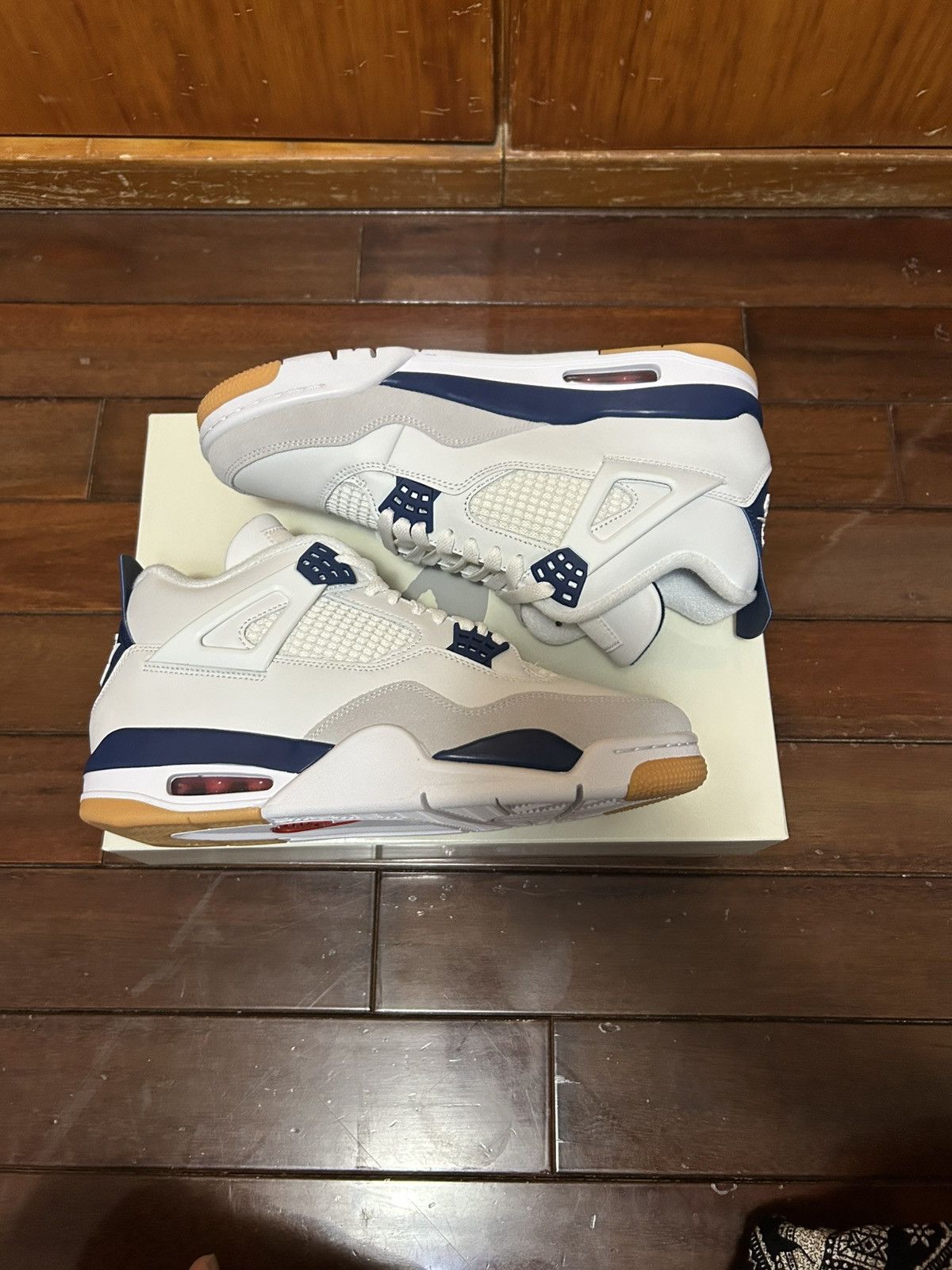 Jordan Brand Jordan 4 SB Navy Size US 10.5 / EU 43-44 - 2 Thumbnail