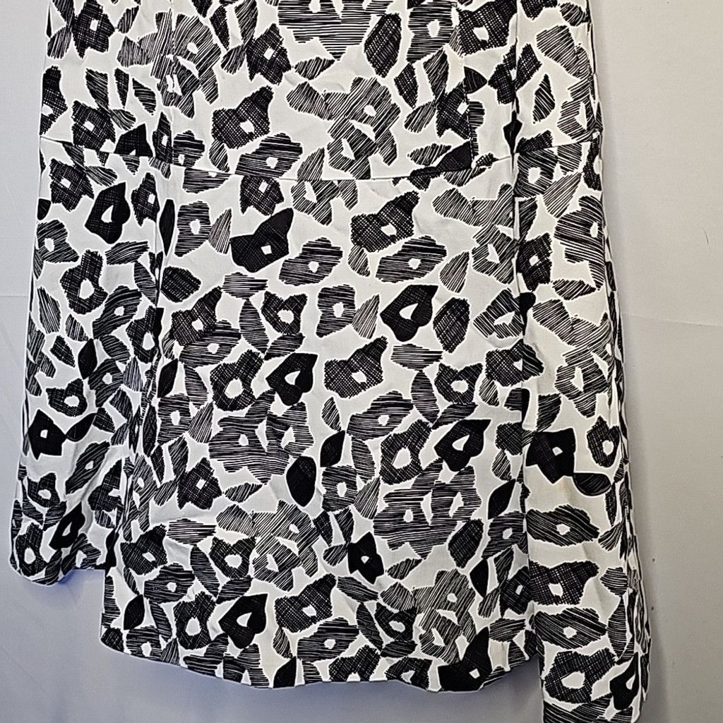 The Unbranded Brand Camille La Vie abstract black white midi zip up back dress 4 Size S / US 4 / IT 40 - 3 Thumbnail