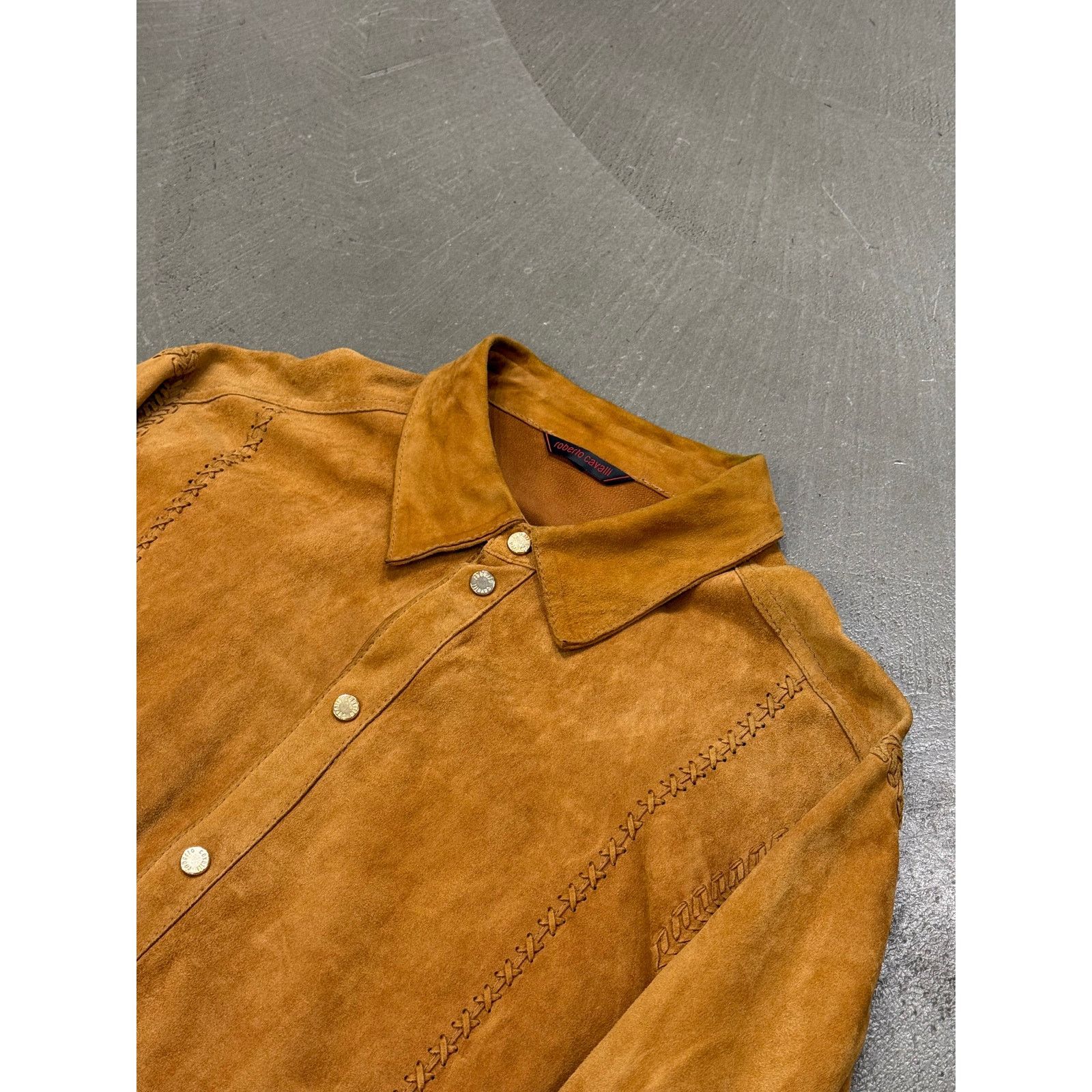 Roberto Cavalli 2003 Roberto Cavalli western suede leather shirt Size L / US 10 / IT 46 - 2 Thumbnail