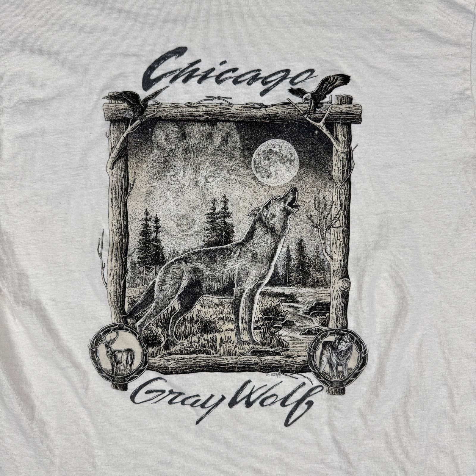 Fruit Of The Loom Vtg Fruit of the Loom Chicago Gray Wolf Tee Unisex Medium Size US M / EU 48-50 / 2 - 2 Thumbnail