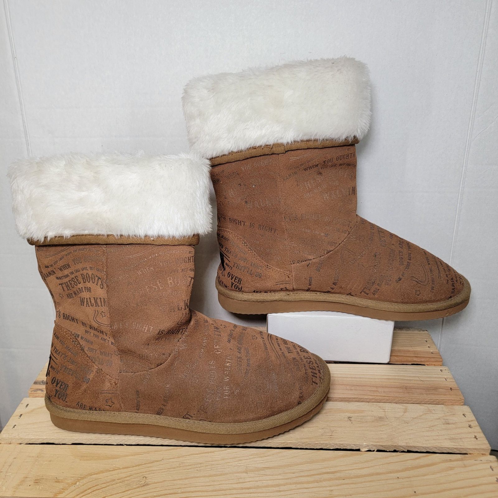 Other Lyric Culture Boots w/ Leather and Faux Fur Uppers - Size 9 Size US 9 / IT 39 - 3 Thumbnail