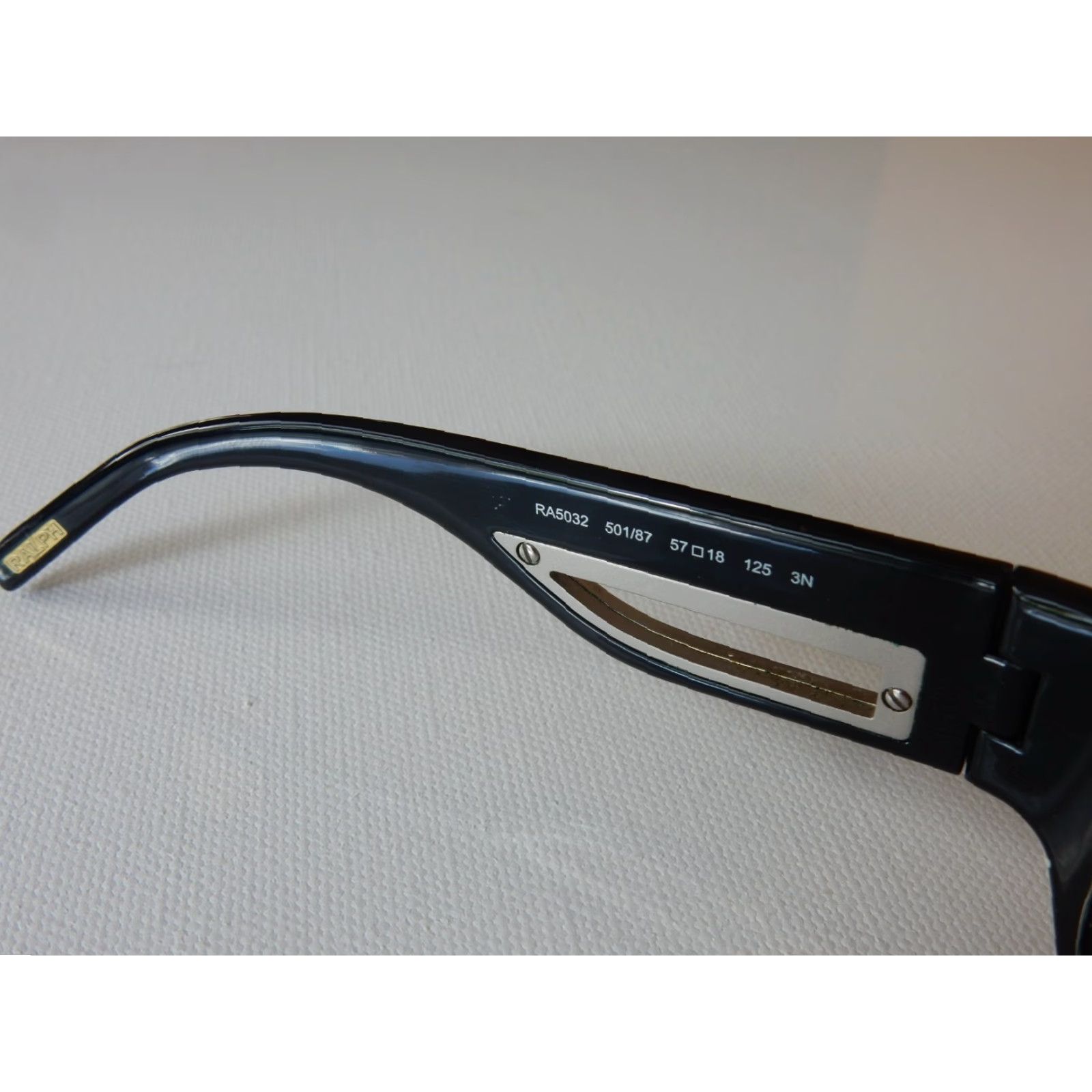 Ralph Lauren Ralph Lauren Sunglasses Frames Black 57/18-125 Women 501/87 RA5032 Vintage? (if applicable) Size ONE SIZE - 5 Thumbnail