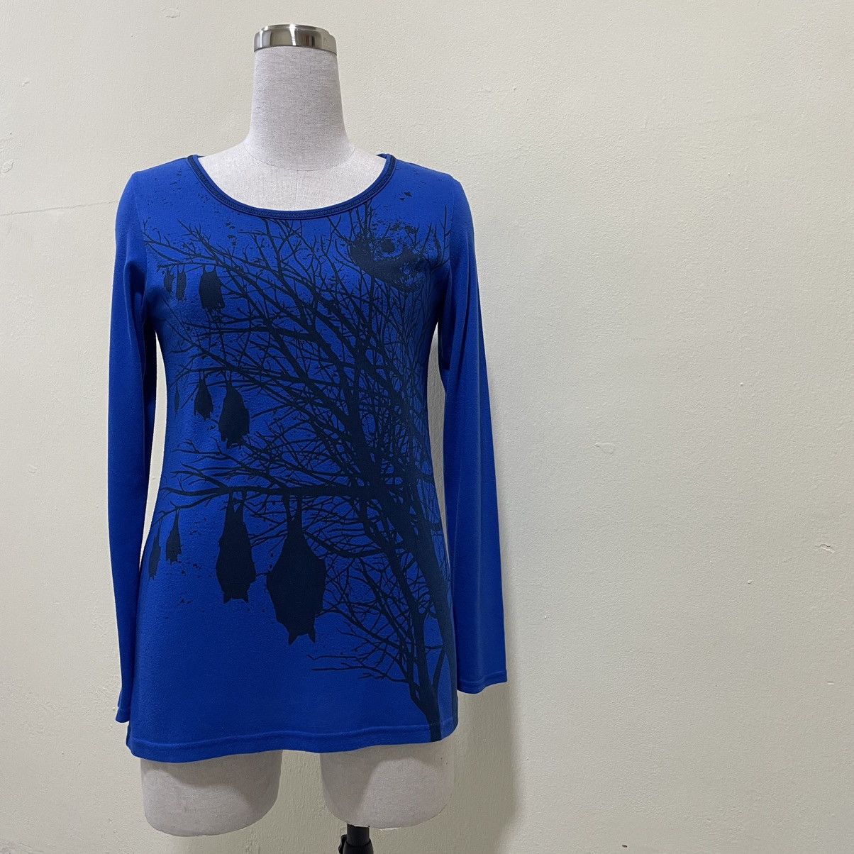 If Six Was Nine Vintage Algonquins Bat LGB Style Tee Shirt Size US XS / EU 42 / 0 - 1 Thumbnail