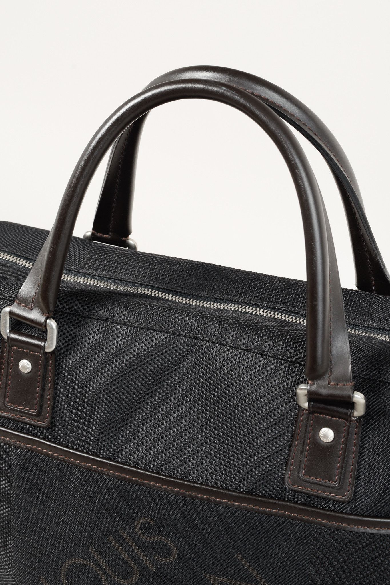 Louis Vuitton Louis Vuitton Yack Noir Damier Geant Canvas Messenger Bag Size ONE SIZE - 8 Thumbnail