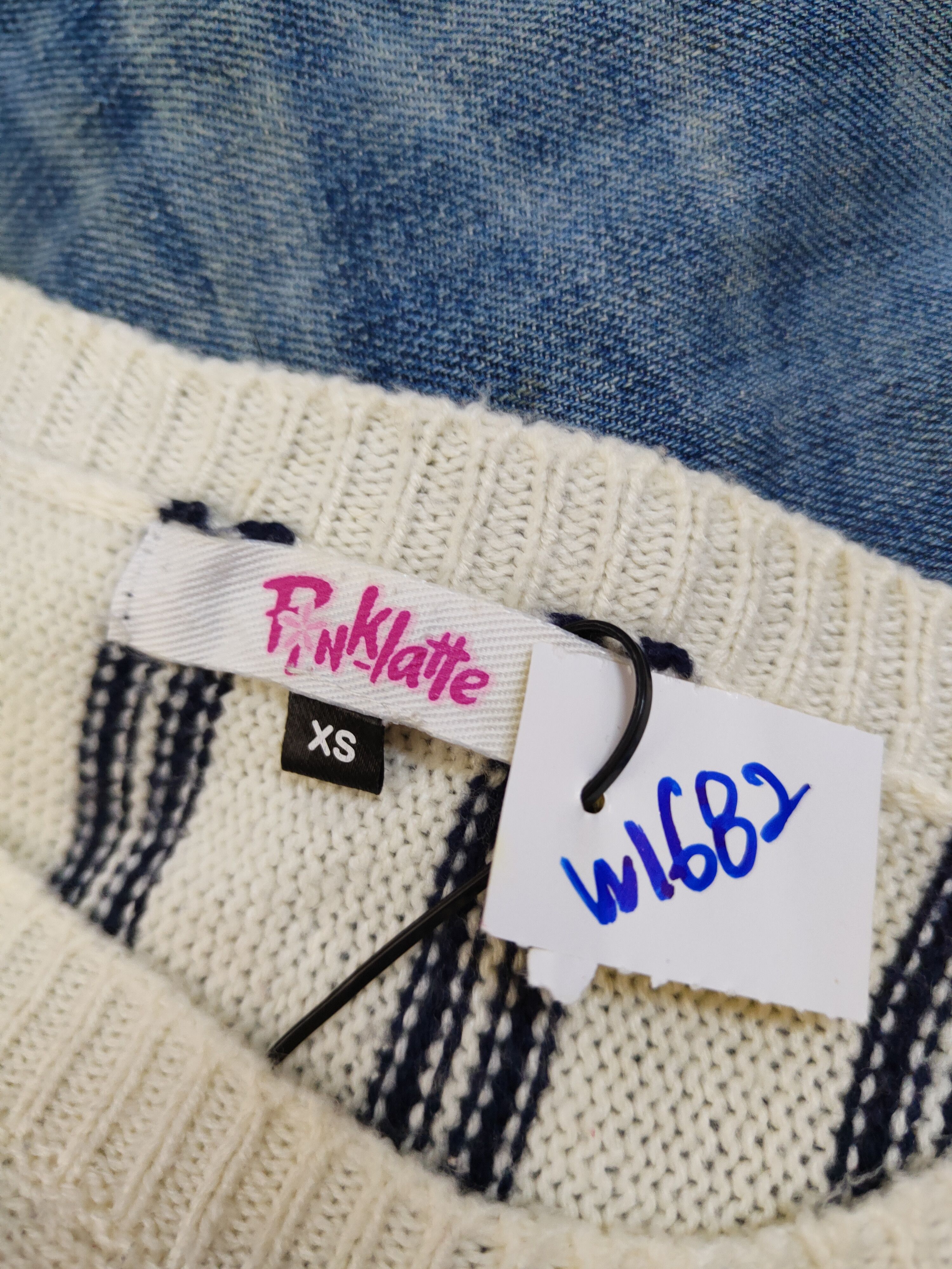 Homespun Knitwear × Japanese Brand × Vintage Pinklatte Cream Navy Stripe Knitwear Sweatshirts #W1682 Size XS / US 0-2 / IT 36-38 - 11 Thumbnail