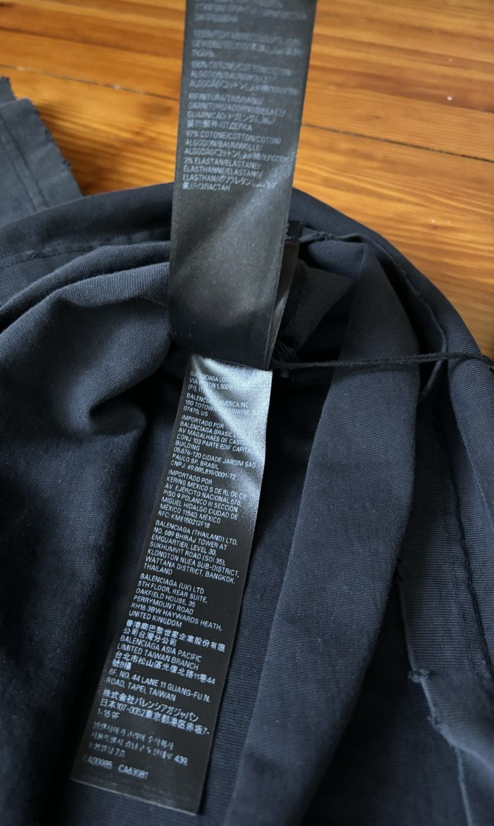 Balenciaga Balenciaga See Now Buy Now Tee Size US L / EU 52-54 / 3 - 11 Thumbnail
