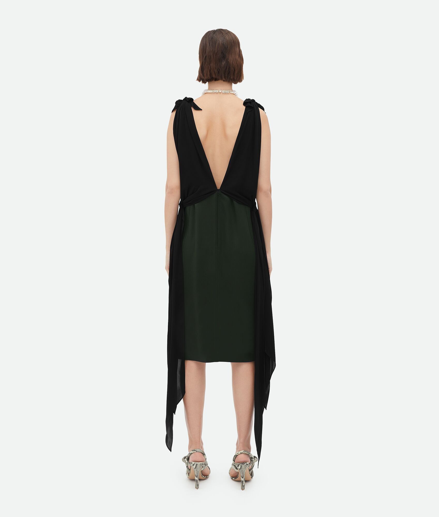 Bottega Veneta o1n1vont0625 Fluid Silk Midi Dress in Black Size M / US 6-8 / IT 42-44 - 3 Thumbnail