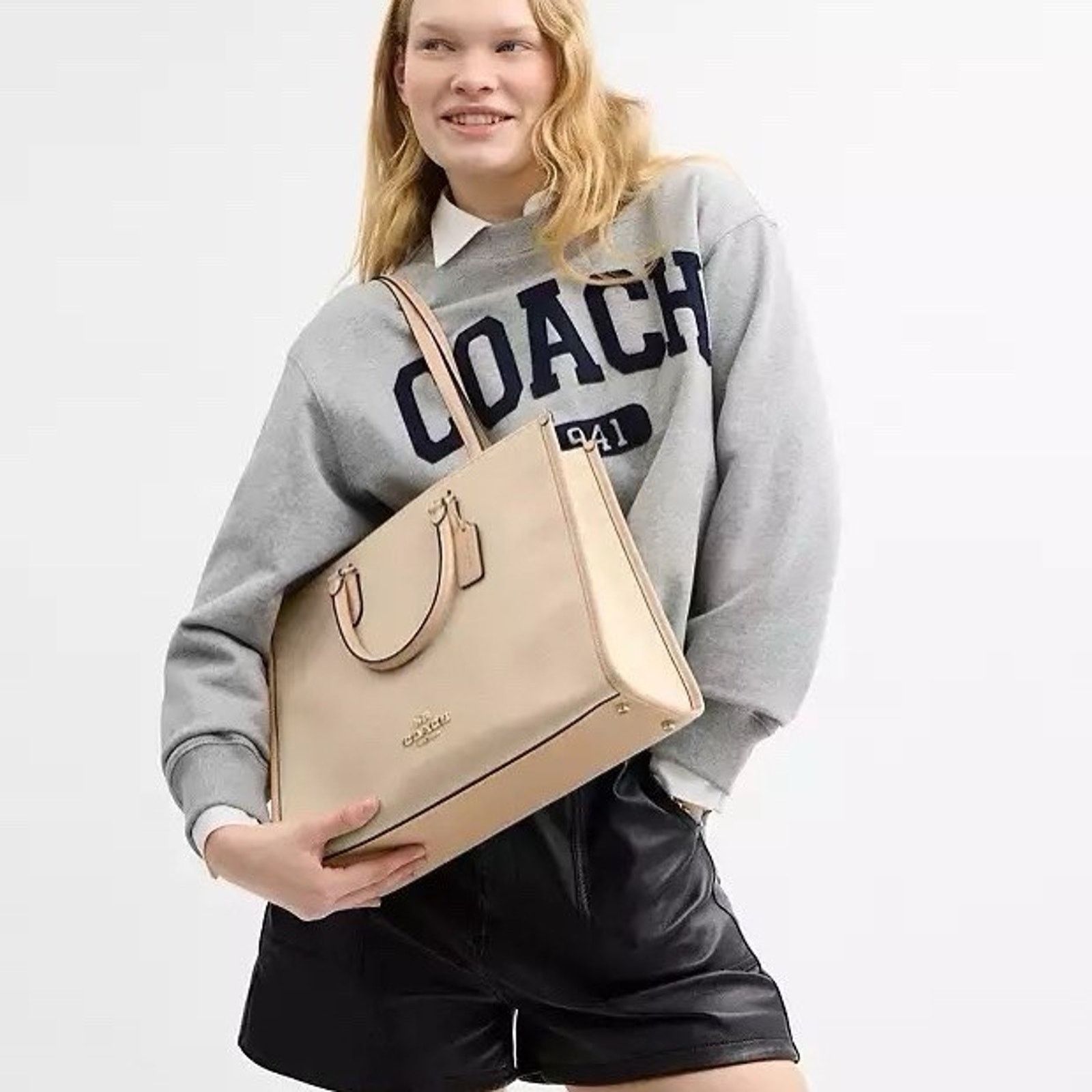 Coach NWT Coach Maggie Tote Bag Colorblock Dark Natural CAK59 Size ONE SIZE - 8 Thumbnail