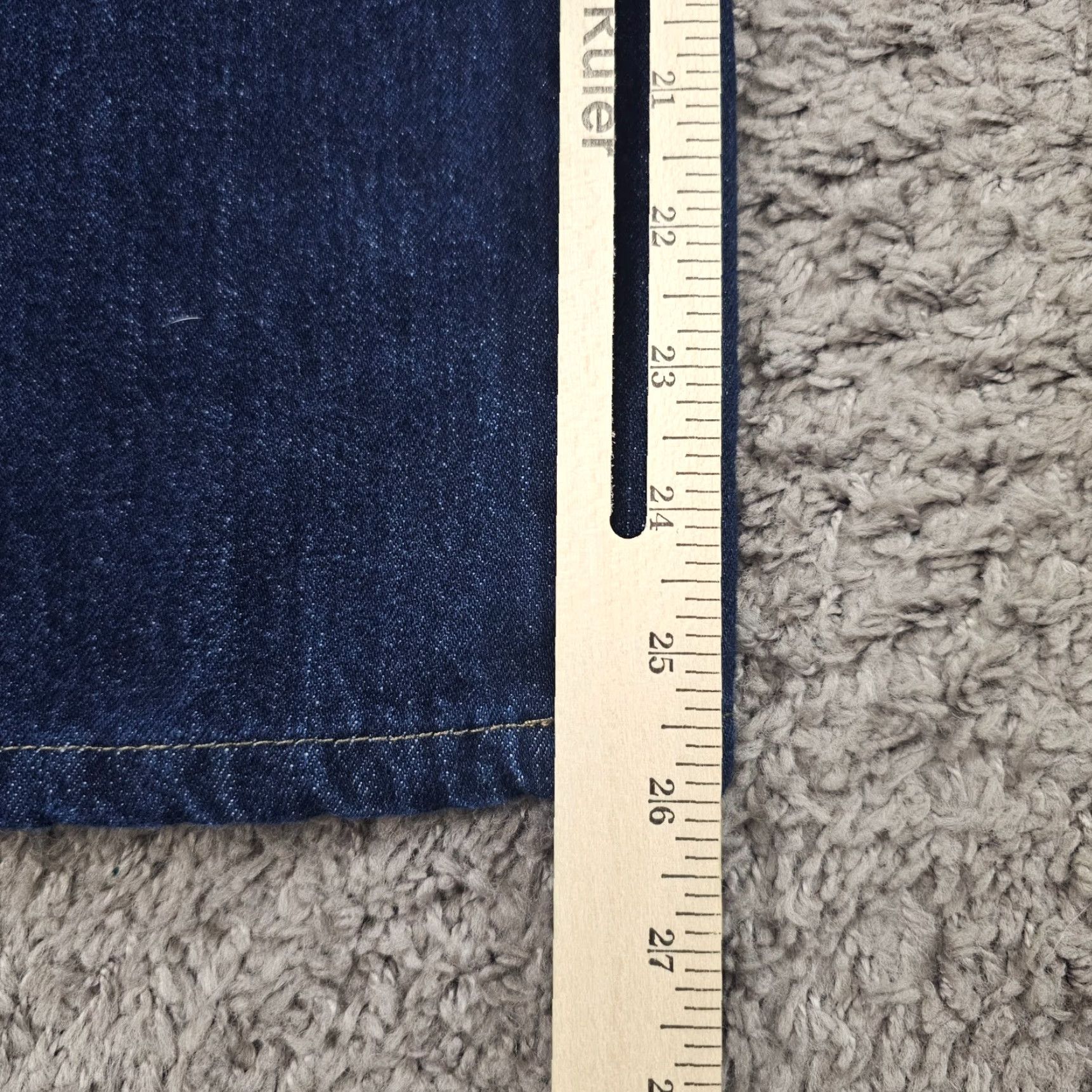 Uniqlo Levis Jeans Womens 24 Wide Leg High Rise Dark Wash Japanese Denim 24x26 Straight Size 42" / US 20 - 6 Thumbnail