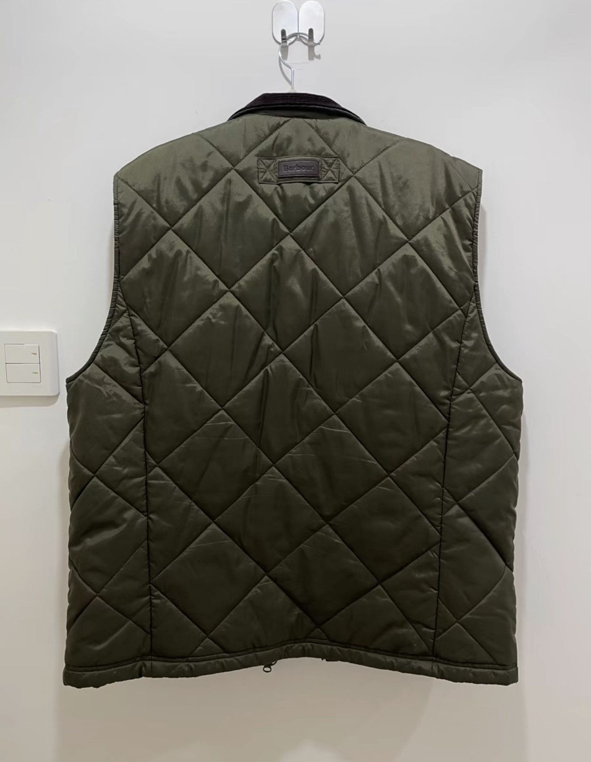 Barbour Barbour Finn Gilet Olive green quilted gilet/vest Size US L / EU 52-54 / 3 - 3 Thumbnail