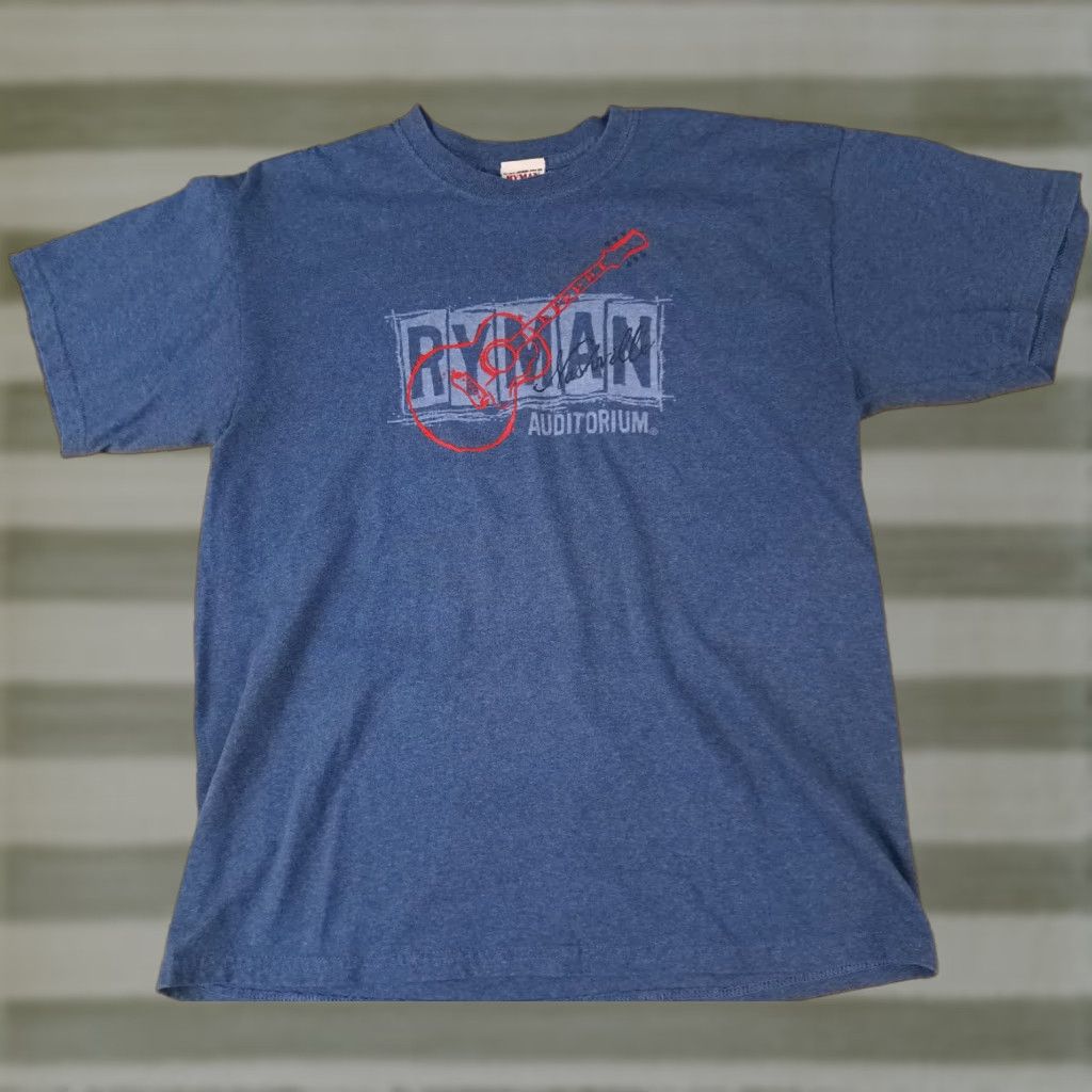 Vintage VINTAGE Ryman Auditorium Nashville T-Shirt Navy L Unisex Adults Short Sleeve Blues Music 21in pit to pit 25in long Medium Fit Regular Size L Boyos? Size US L / EU 52-54 / 3 - 1 Thumbnail