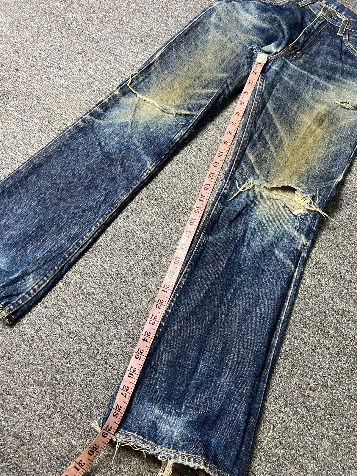 Levi's Levis Strauss Co. Distressed Ripped Jeans (154) Size US 28 / EU 44 - 9 Thumbnail