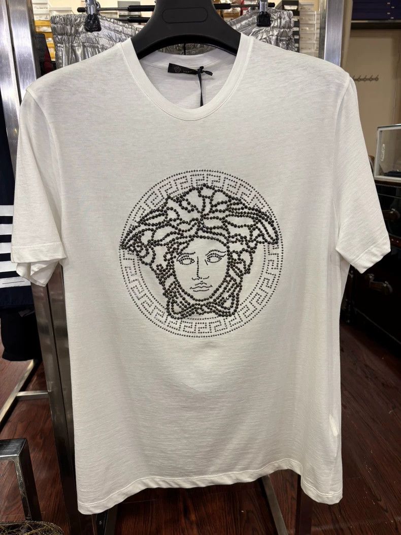 Versace Versace Medusa Hot Diamond White T Size US L / EU 52-54 / 3 - 1 Thumbnail