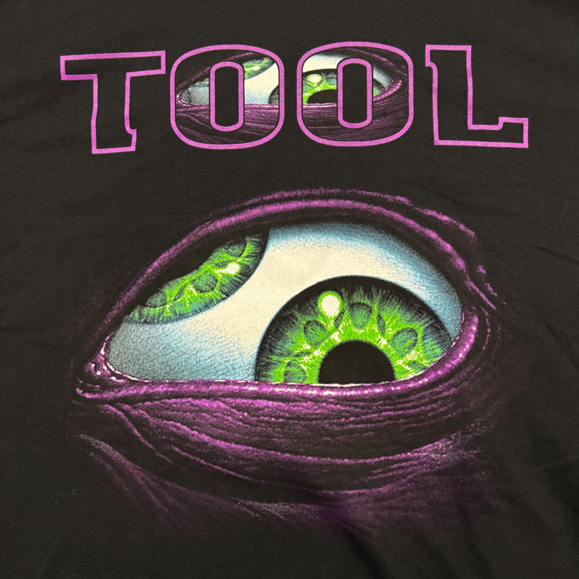 Band Tees Tool Aenima CD Back Cover Eye Progressive Metal Band Tee L Size US L / EU 52-54 / 3 - 2 Thumbnail