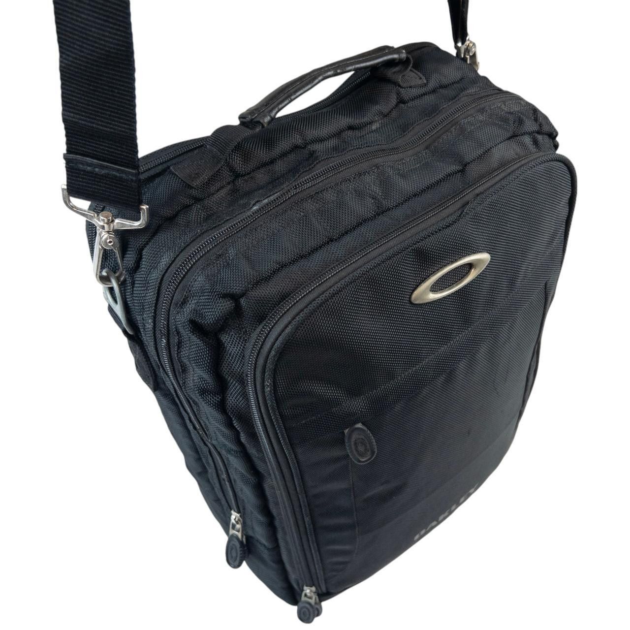 Oakley Vintage Oakley Crossbody Laptop Bag Size ONE SIZE - 6 Thumbnail