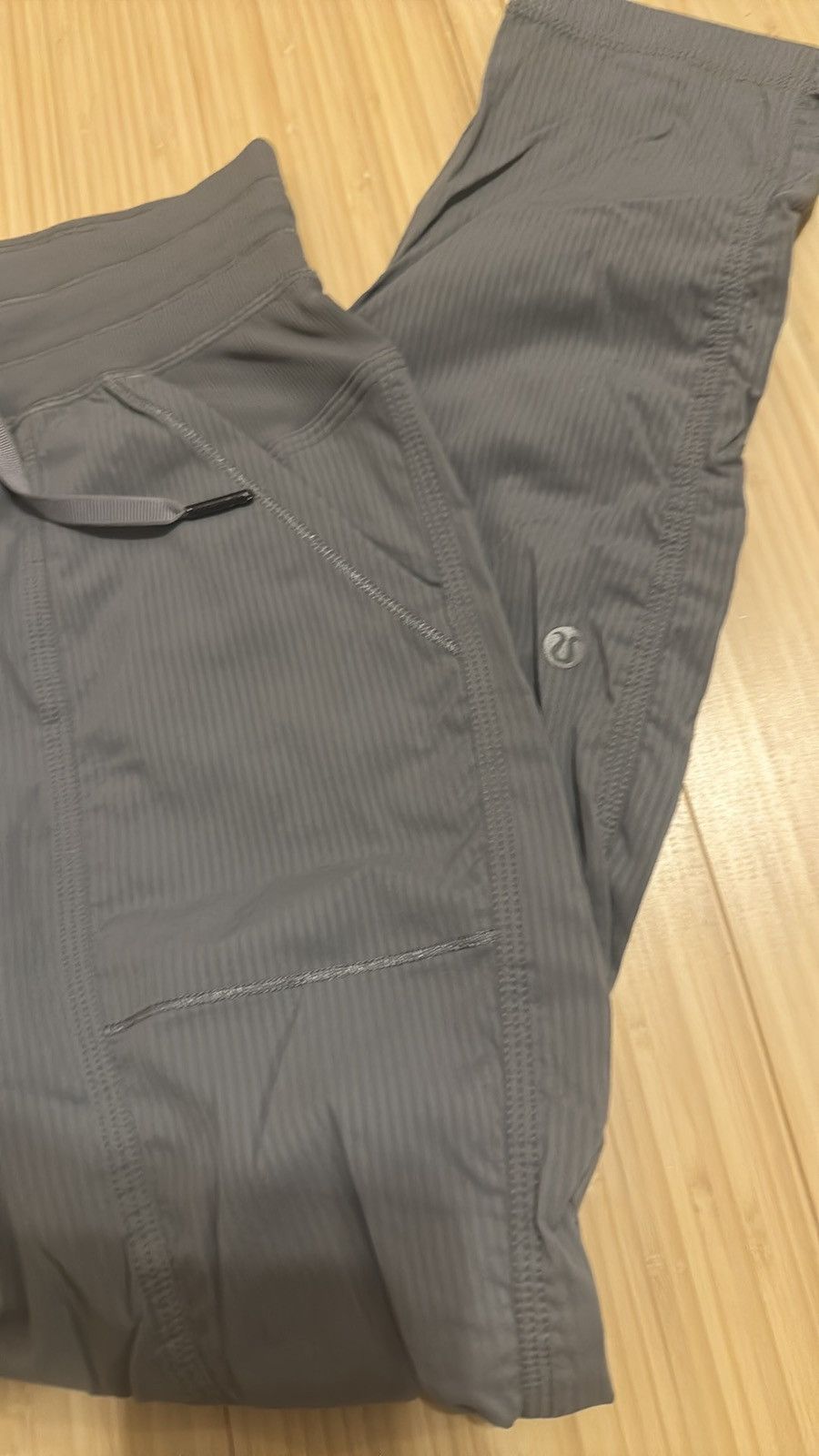 Lululemon Lululemon Street To Studio Pant II in Battleship size 6 Size 28" / US 6 / IT 42 - 8 Thumbnail