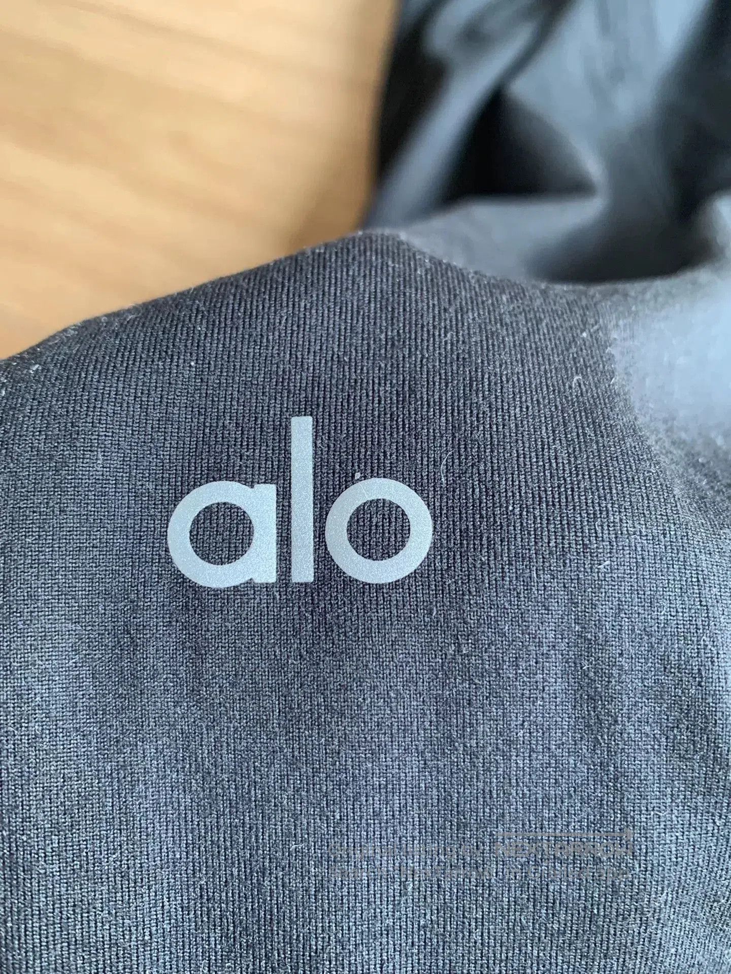 Other Alo Yoga Conquer Revitalize Pant. Size US 32 / EU 48 - 3 Thumbnail