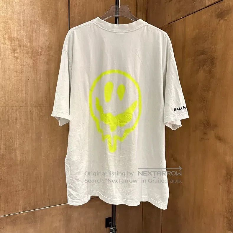 Balenciaga Balenciaga Gray White Night Light Alien Logo Short Sleeve Size US L / EU 52-54 / 3 - 2 Thumbnail