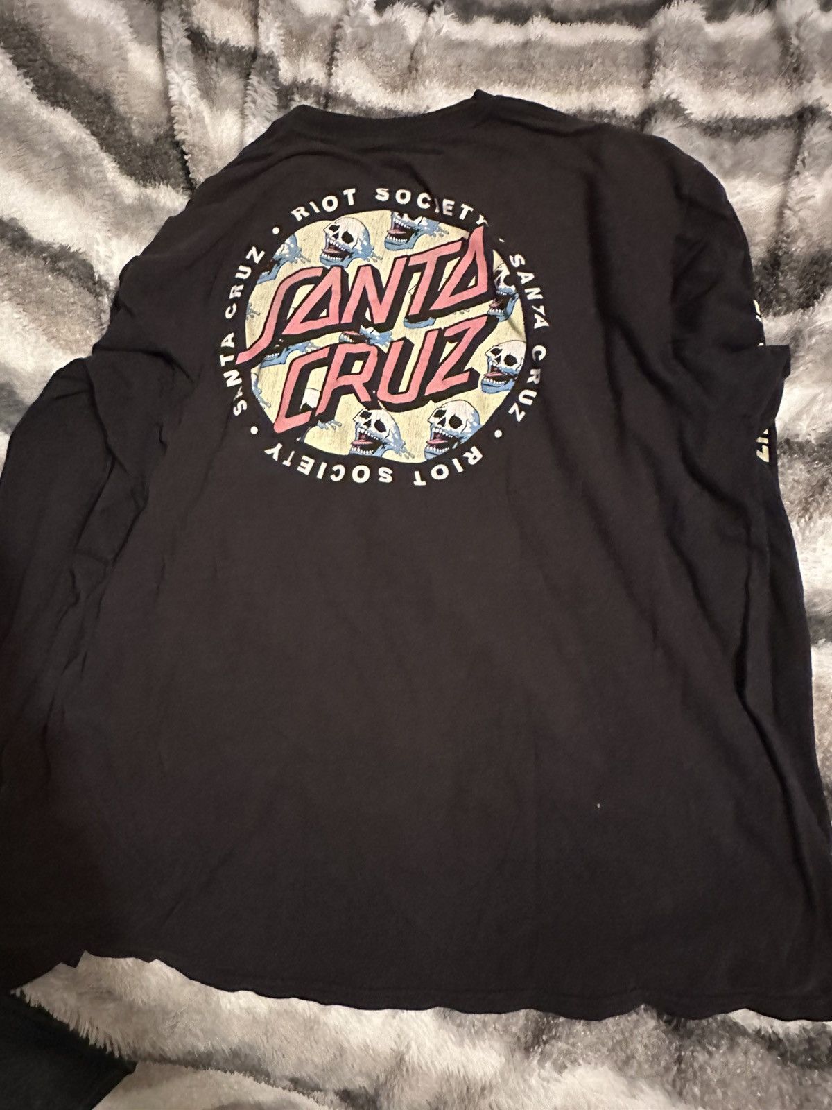 Riot Society × Santa Cruz Skateboards Riot Society x Santa Cruz Longsleeve Size US XL / EU 56 / 4 - 2 Thumbnail