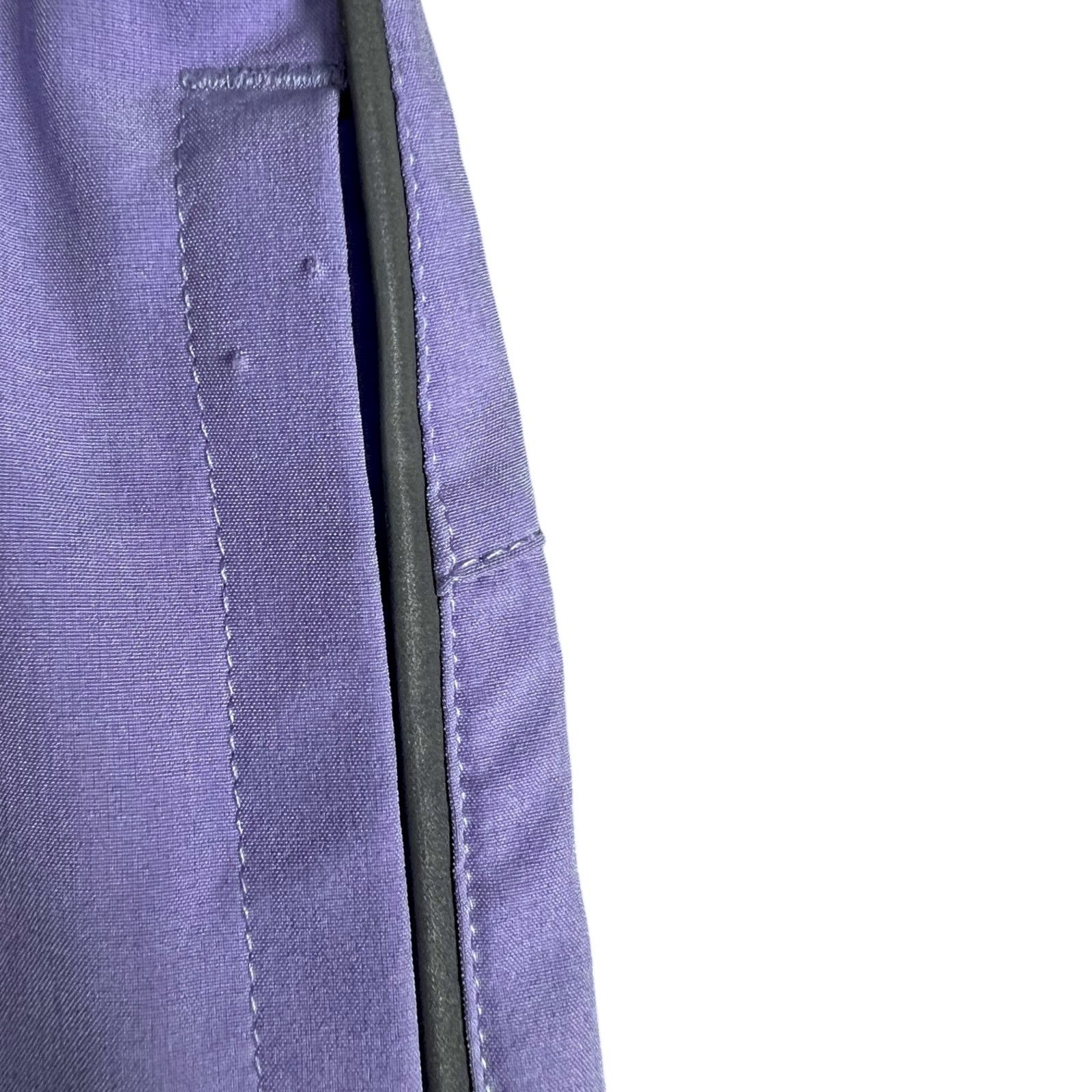 Fabletics Fabletics Women's XS Light Purple Workout Gym Shorts 7" Size 26" / US 2 / IT 38 - 5 Thumbnail