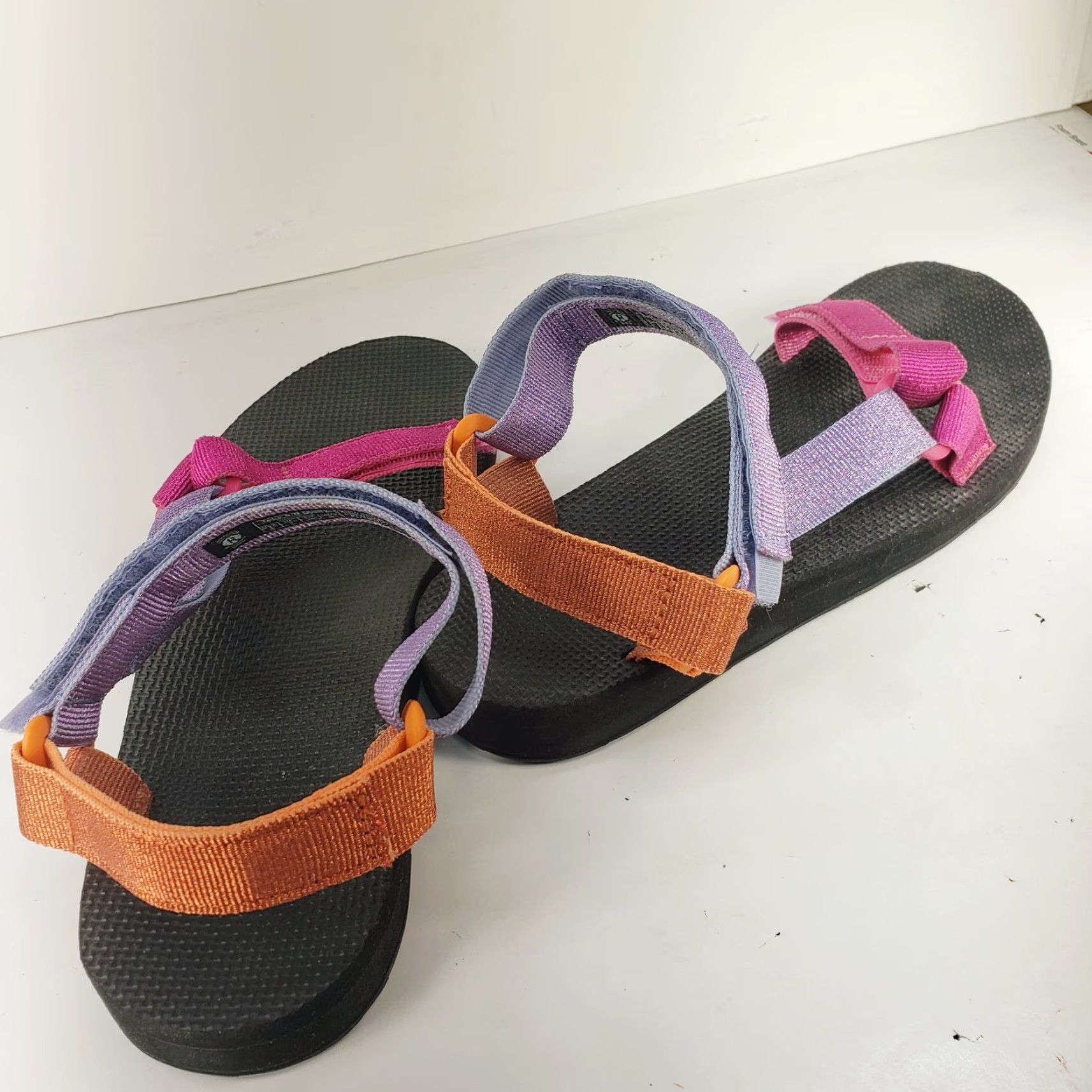 Teva Teva Midform Universal Spectrum Sandal Women's Multicolor Size US9 EU40 Strappy Adjustable Comfort Rubber Outsole Colorblock Pattern Size US 9 / IT 39 - 4 Thumbnail