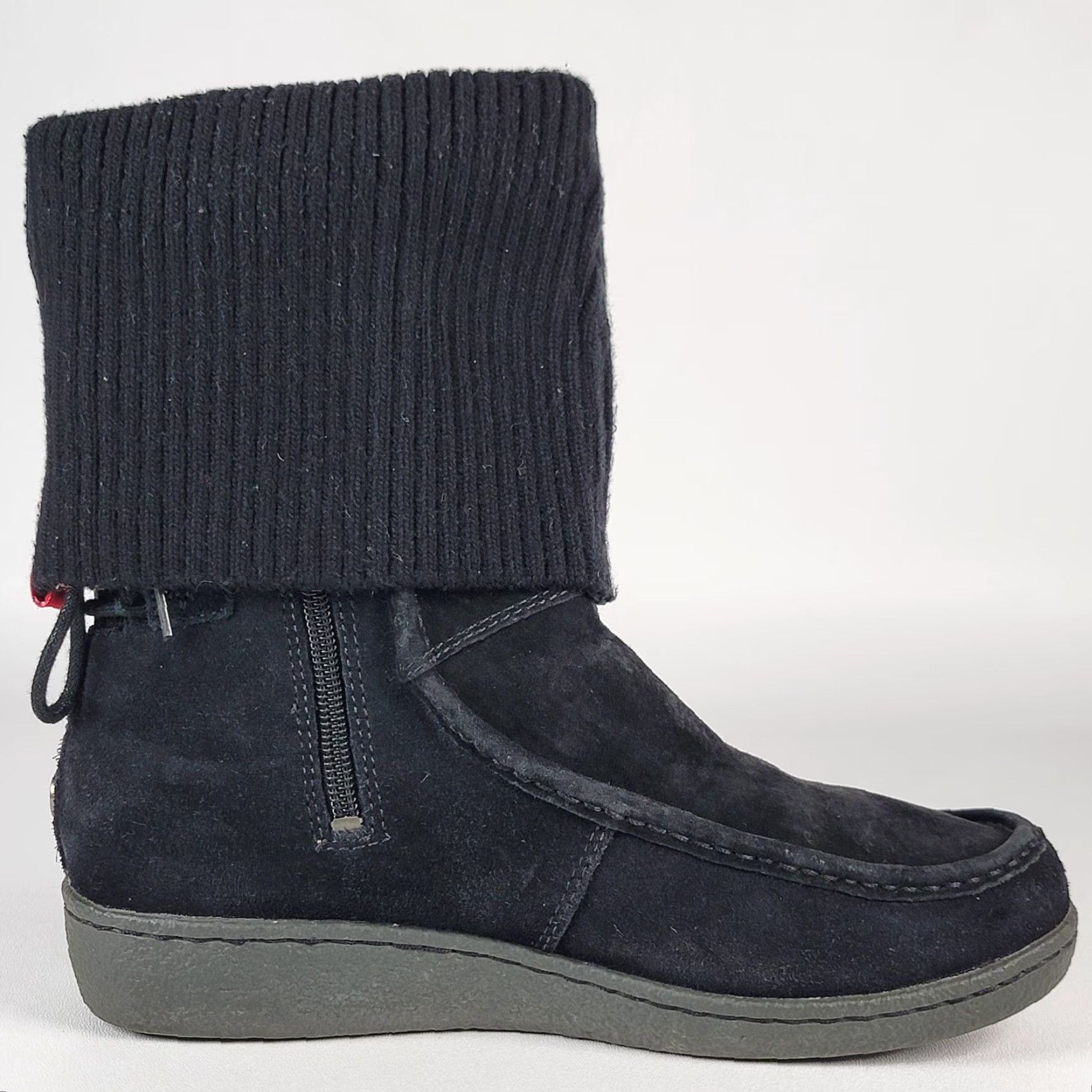 The North Face VINTAGE? Wait, item is not vintage. The North Face Boots Women Black Suede Waterproof 8/38 Casual Travel Flat Heel Zip Closed Toe The North Face K228 Size US 8 / IT 38 - 5 Thumbnail