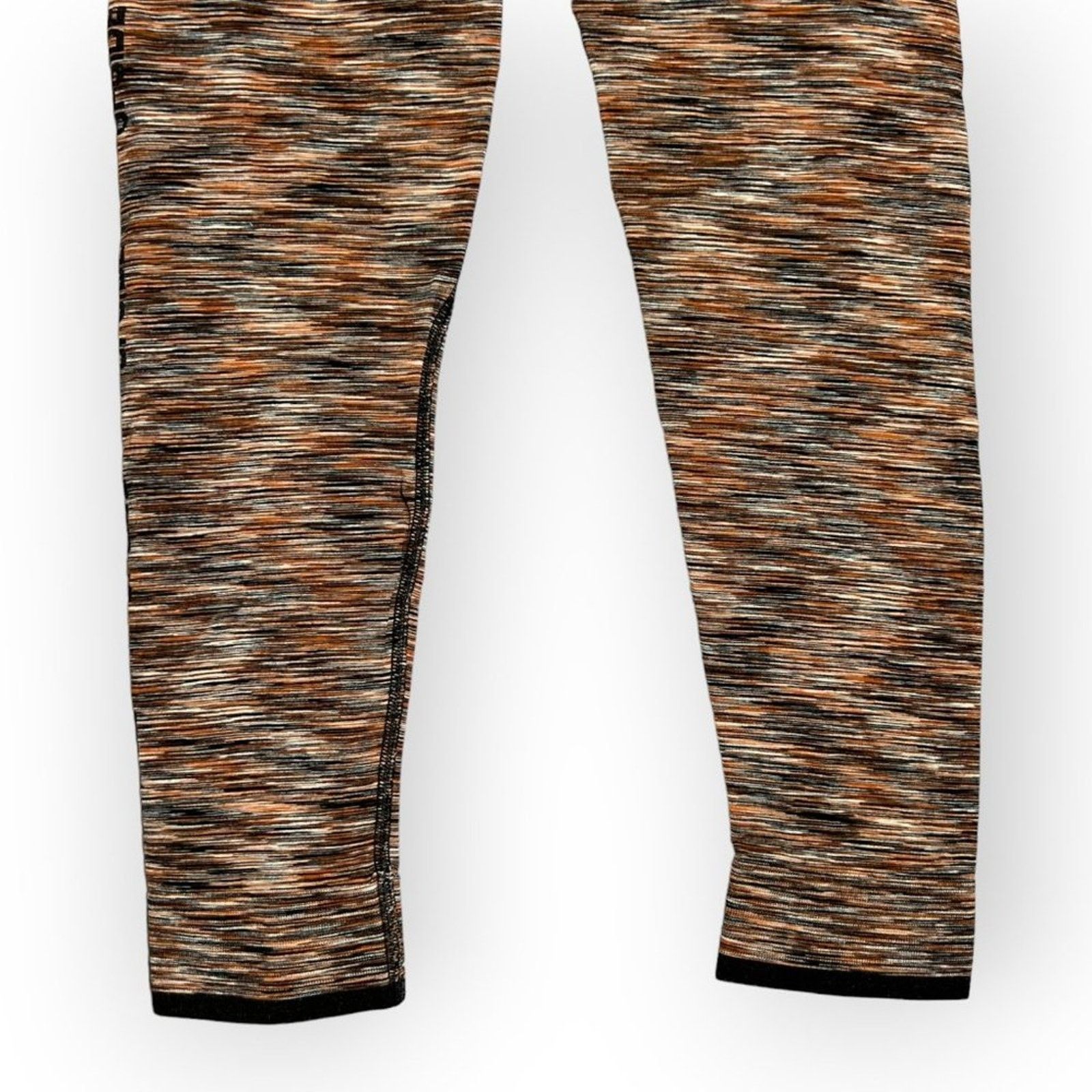The Upside The Upside Budi Seamless Set Cinnamon Bra + Pant M/L Size 28" / US 6 / IT 42 - 12 Thumbnail