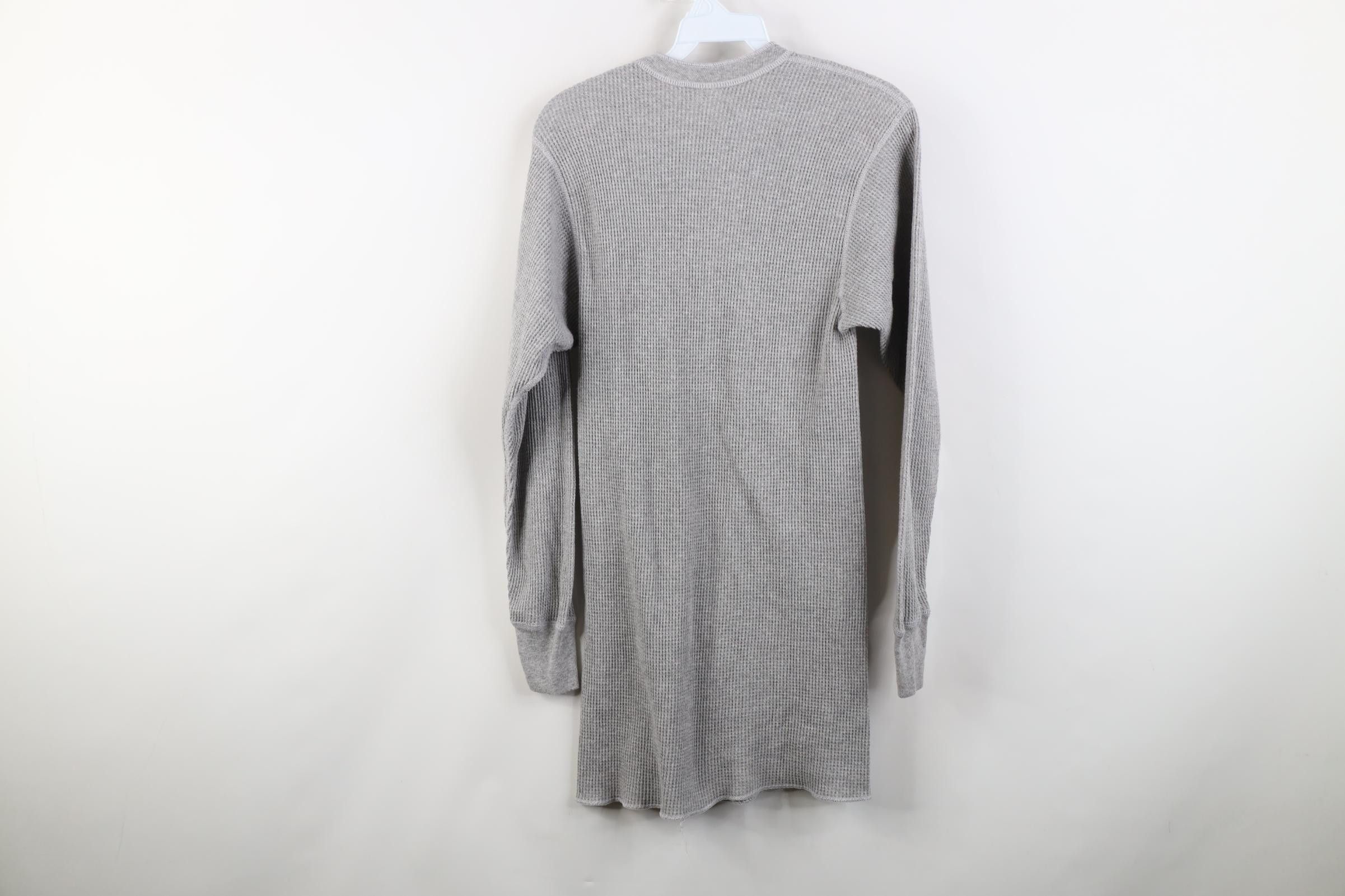 Vintage Vintage 90s Streetwear Waffle Knit Henley T-Shirt Gray Size US XL / EU 56 / 4 - 10 Thumbnail