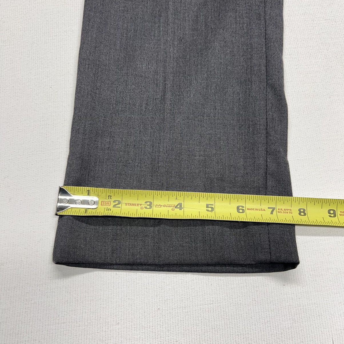 J Ferrar J. Ferrar Pants Grey Slim Fit Dress Formal Suit Bottoms Size US 30 / EU 46 - 14 Thumbnail