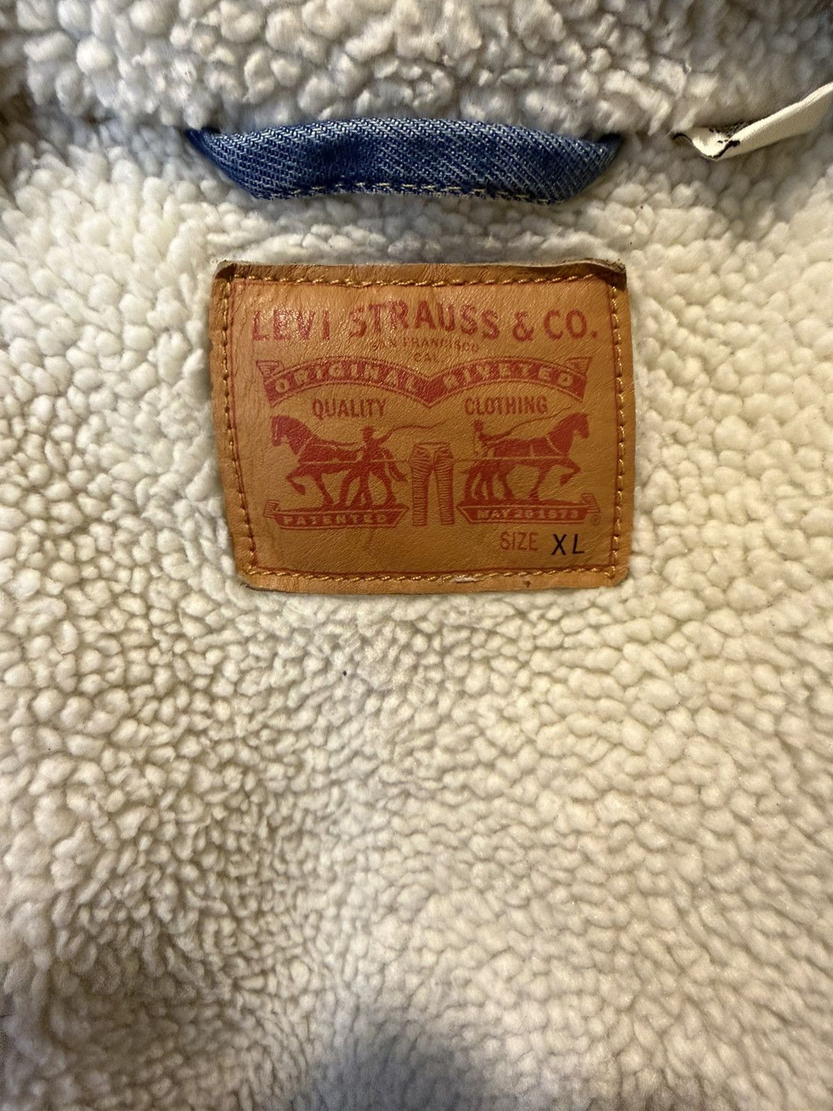 Levi's Vintage Clothing Levi’s Sherpa lined Denim jacket Size US XL / EU 56 / 4 - 7 Thumbnail