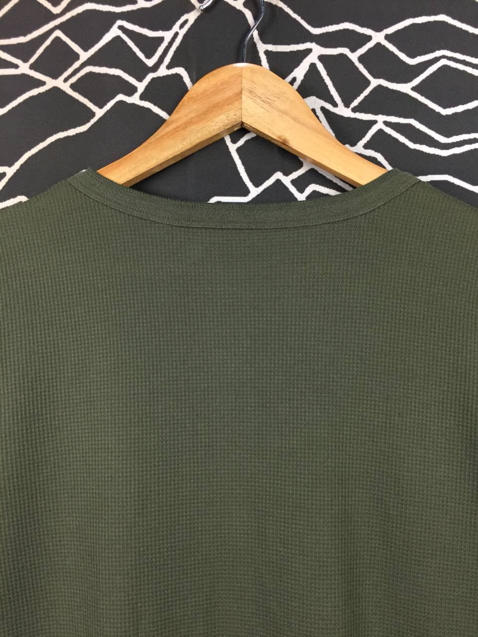 GU GU Japan Waffle Knit Olive Green Long Sleeve Henley Tee Size US M / EU 48-50 / 2 - 6 Thumbnail