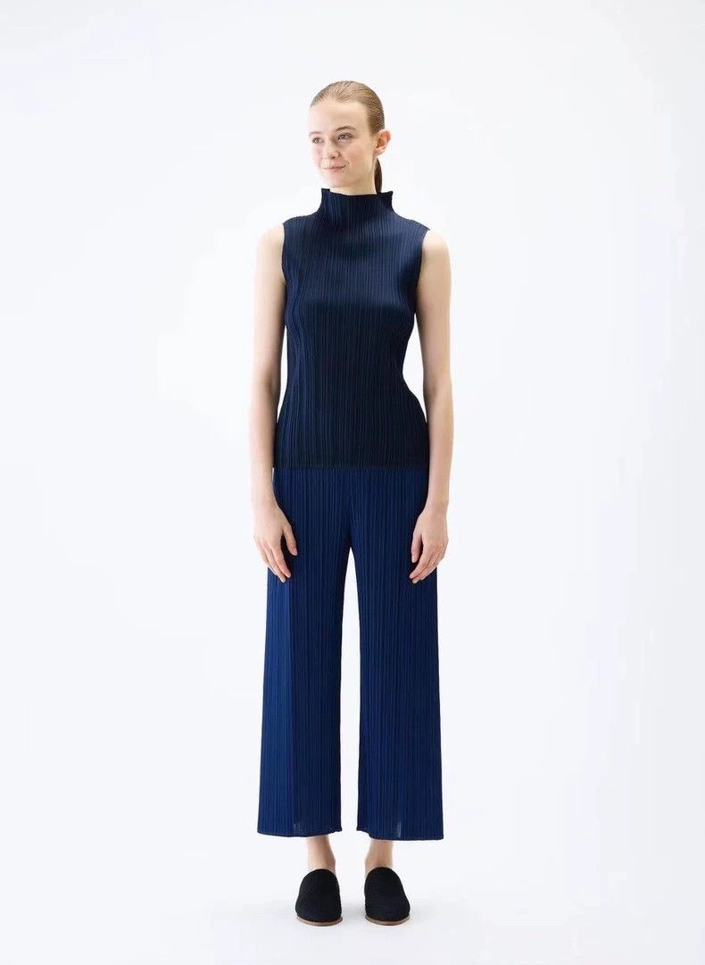 Issey Miyake Issey Miyake size:3 Black pleated color-blocked casual pan Size 23" - 4 Thumbnail