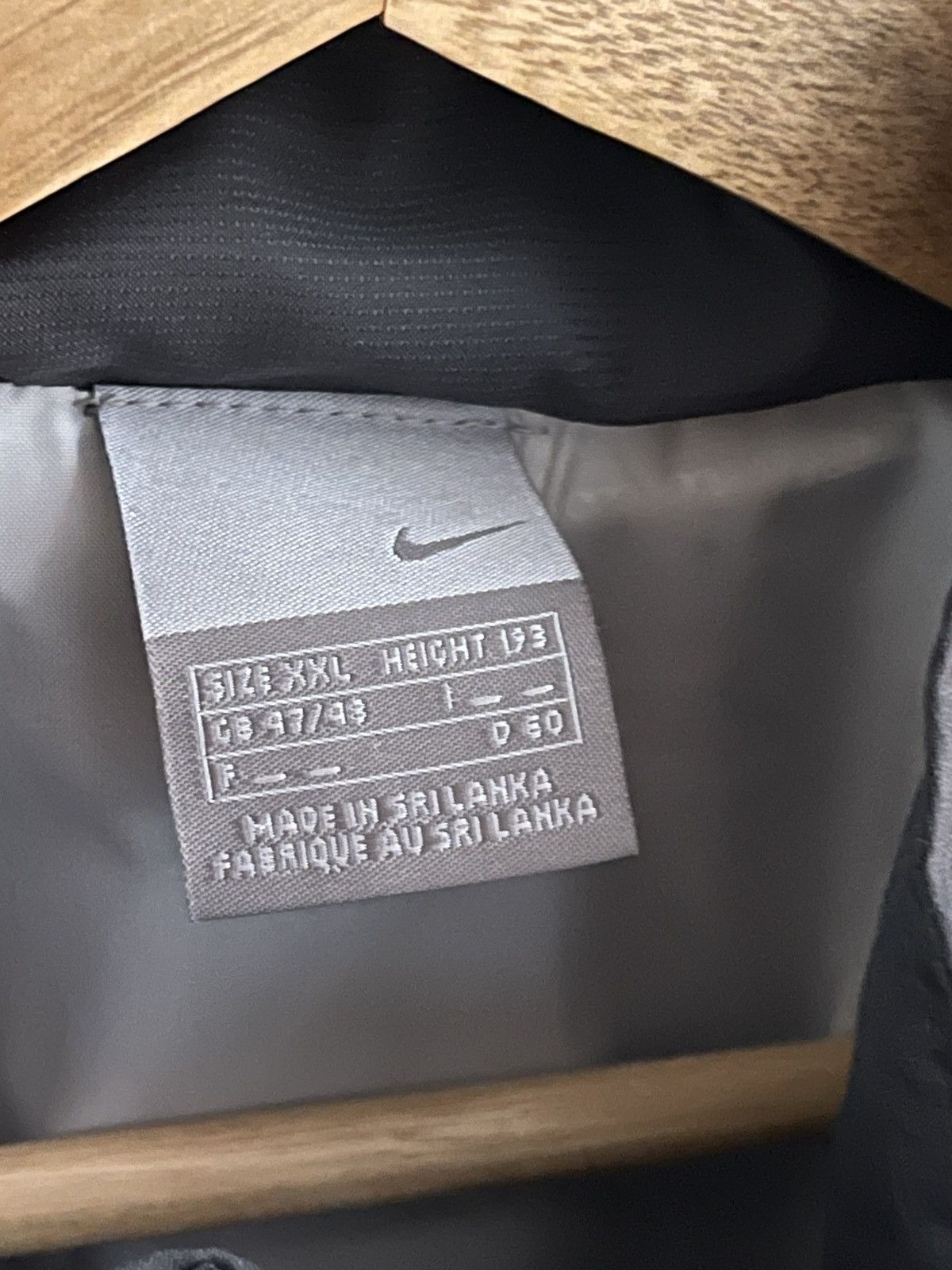 Nike Vintage Nike TN Air Light jacket Size US XXL / EU 58 / 5 - 4 Thumbnail