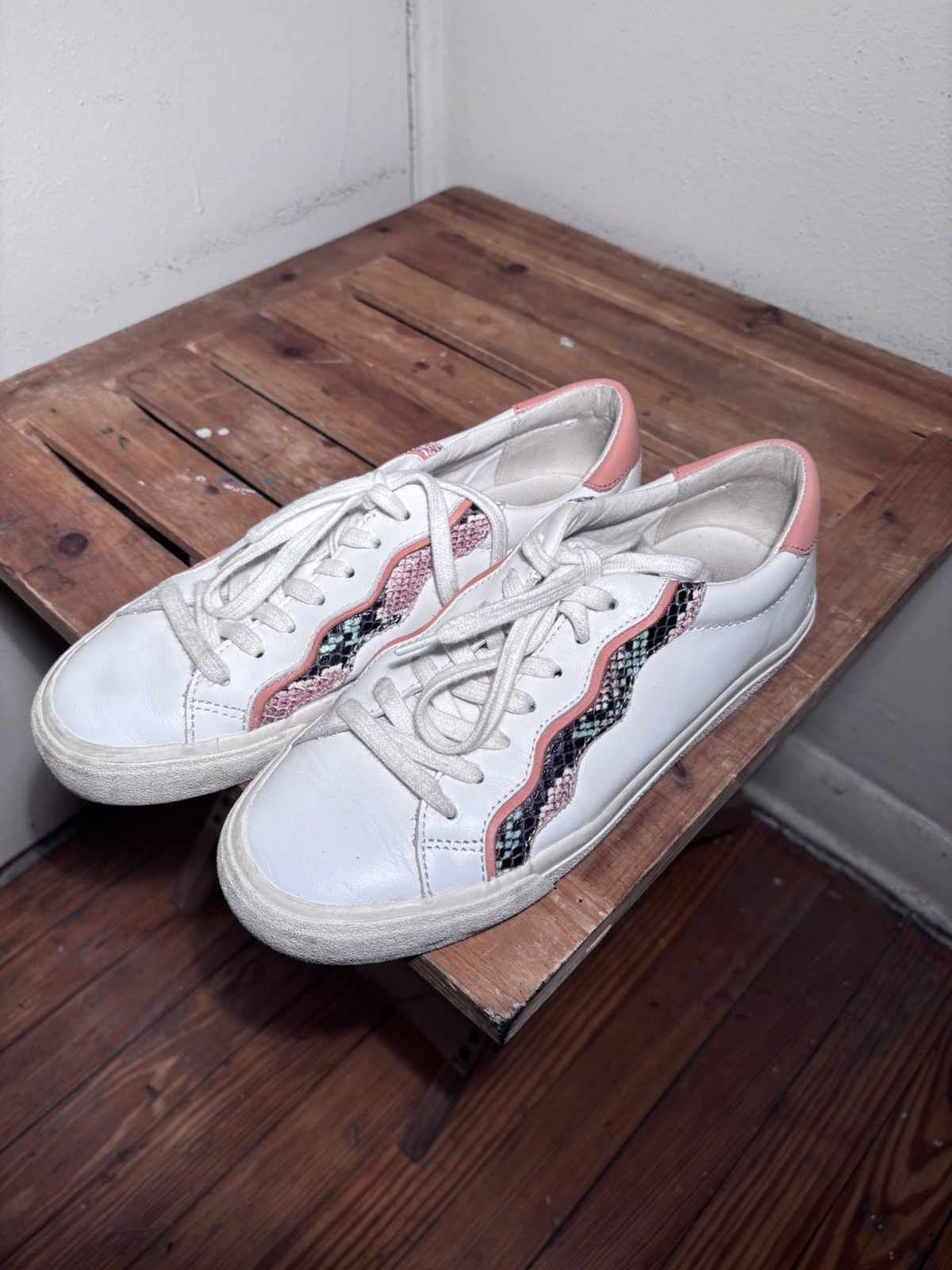 Madewell Madwell Sidewalk Leather Snakeskin Low Top Sneakers Size US 8.5 / IT 38.5 - 1 Thumbnail